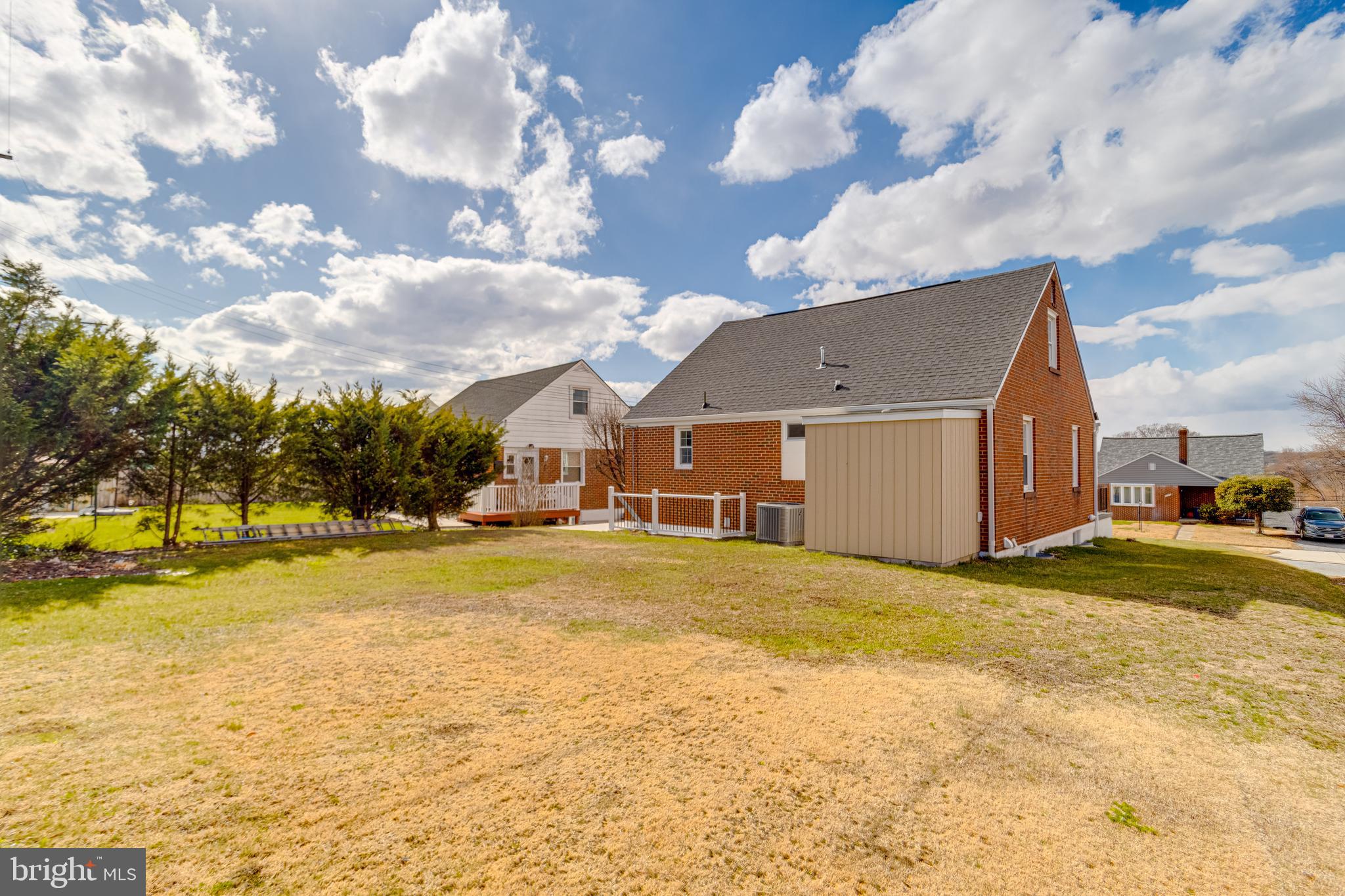 ROSEDALE - Residential