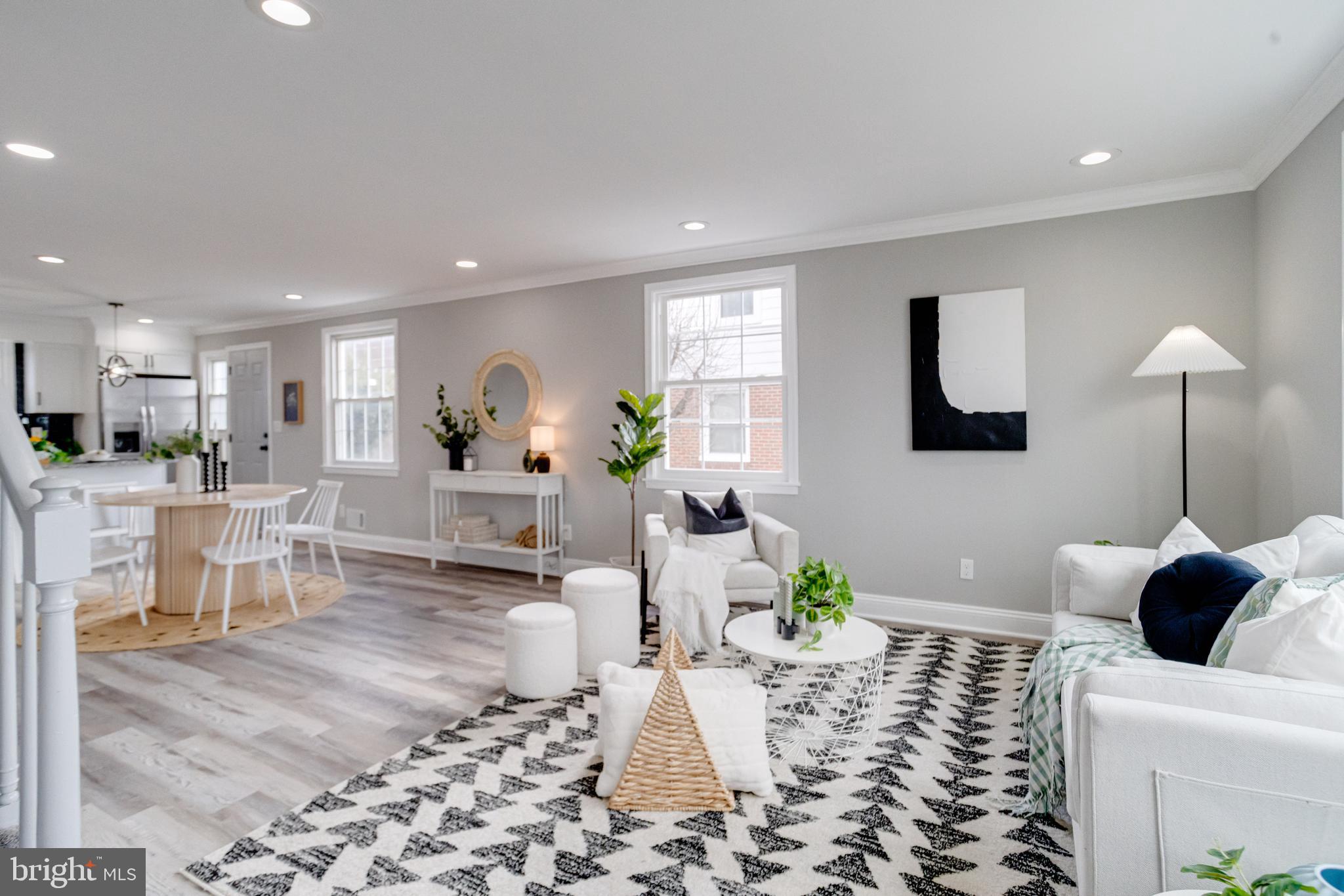 ROSEDALE - Residential