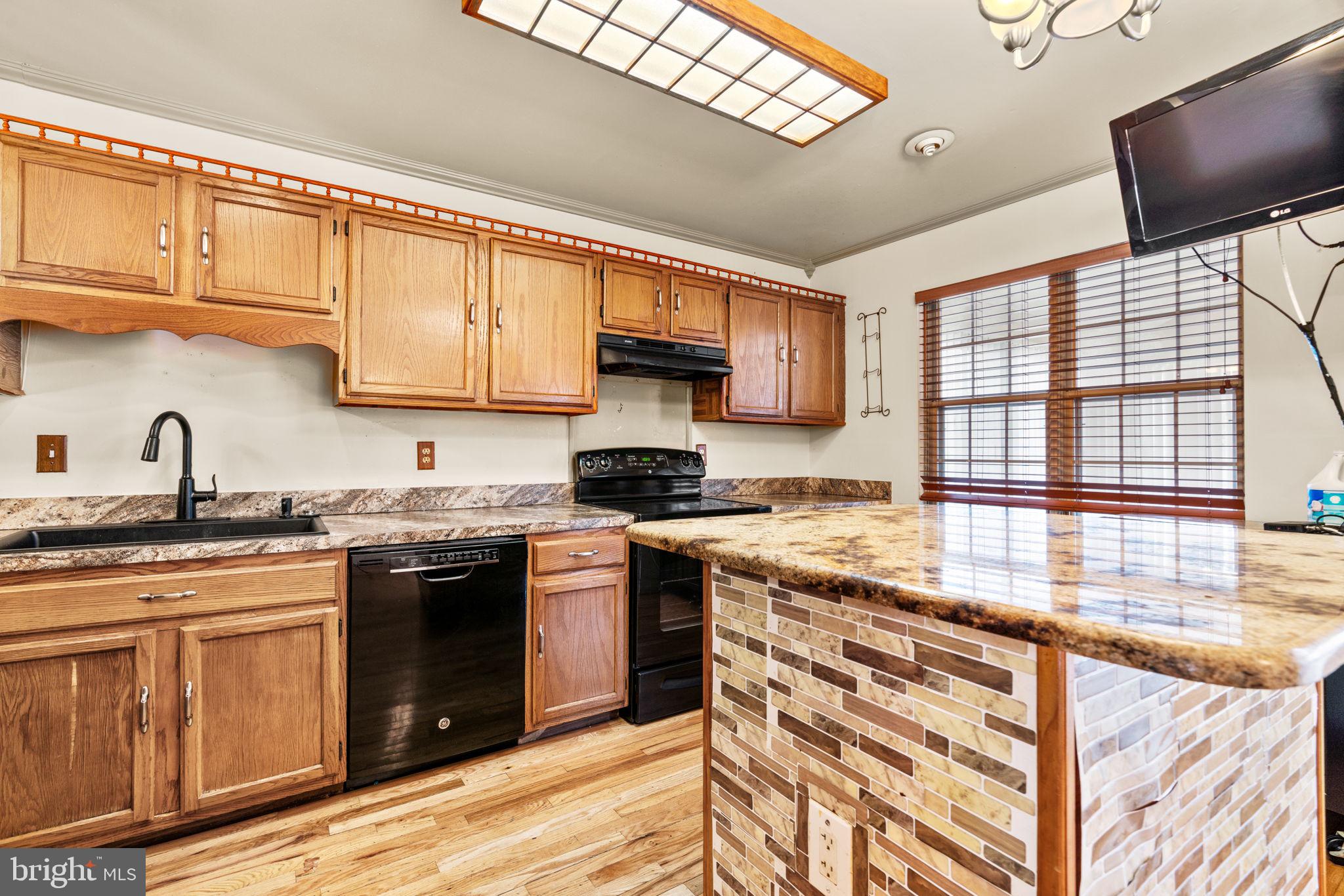 BRIGADOON - Residential