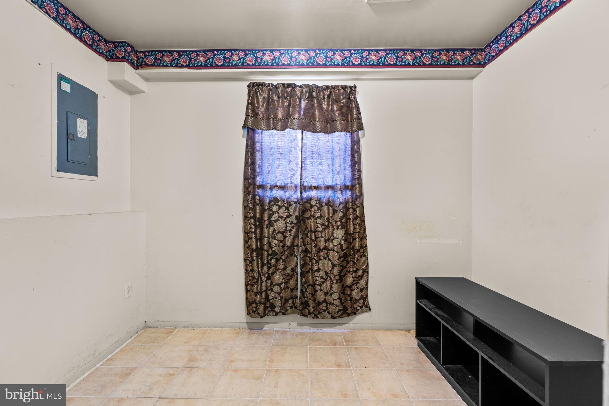 BRIGADOON - Residential