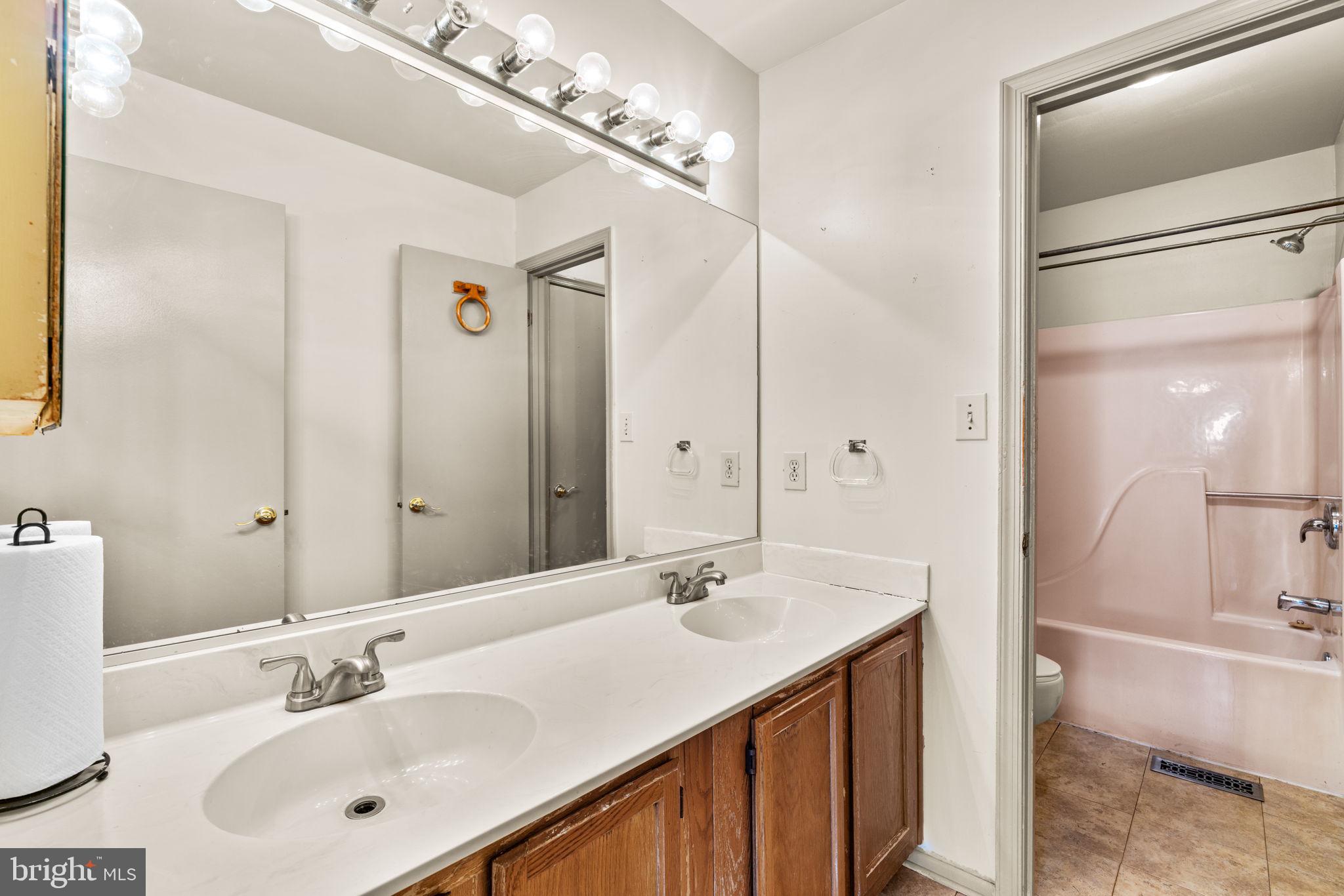 BRIGADOON - Residential