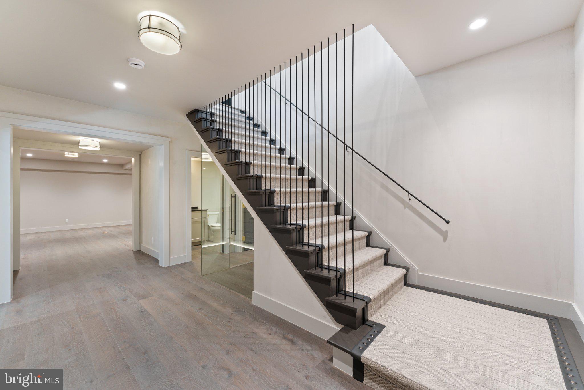 RESIDENCES AT SALAMANDER - Residential