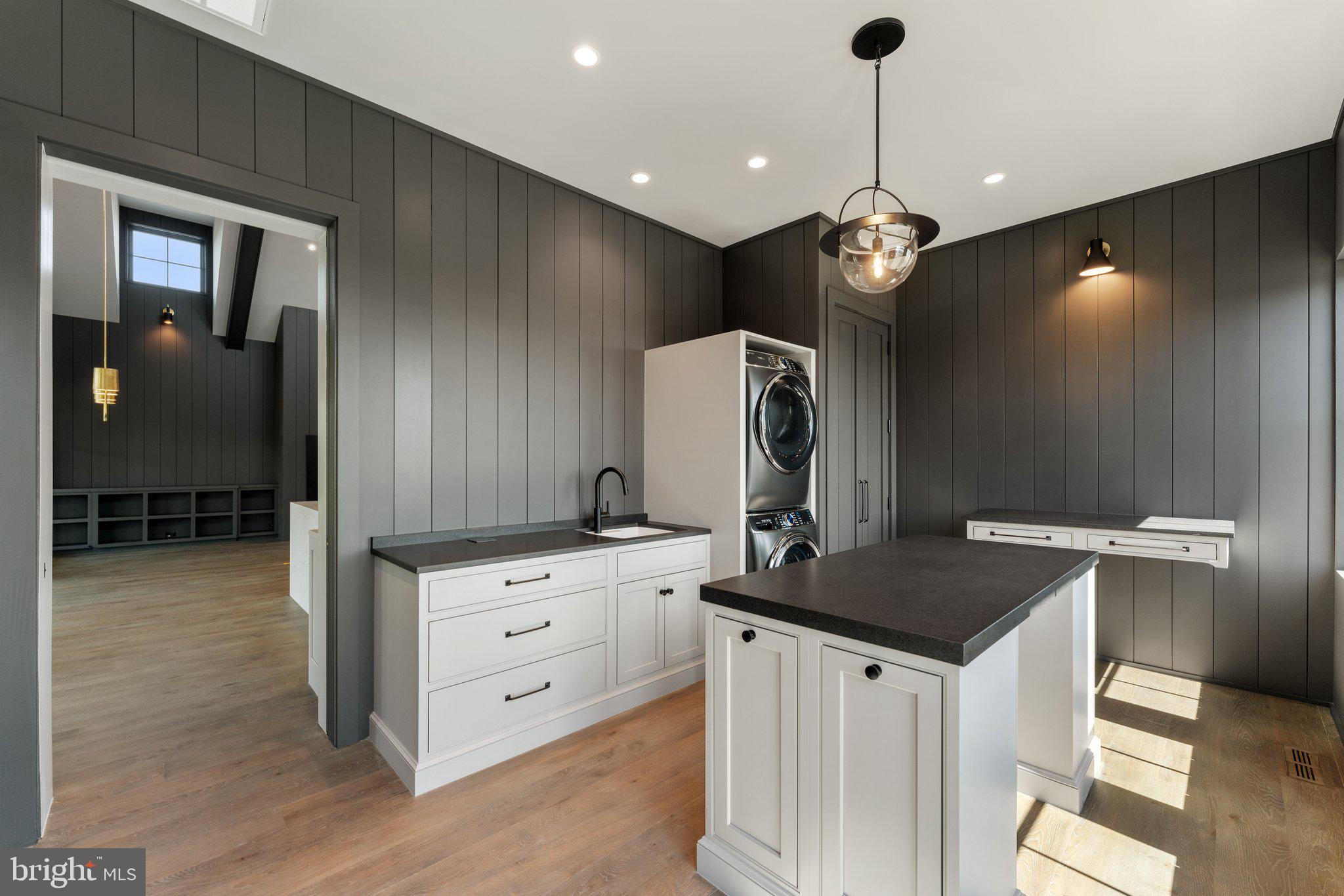 RESIDENCES AT SALAMANDER - Residential