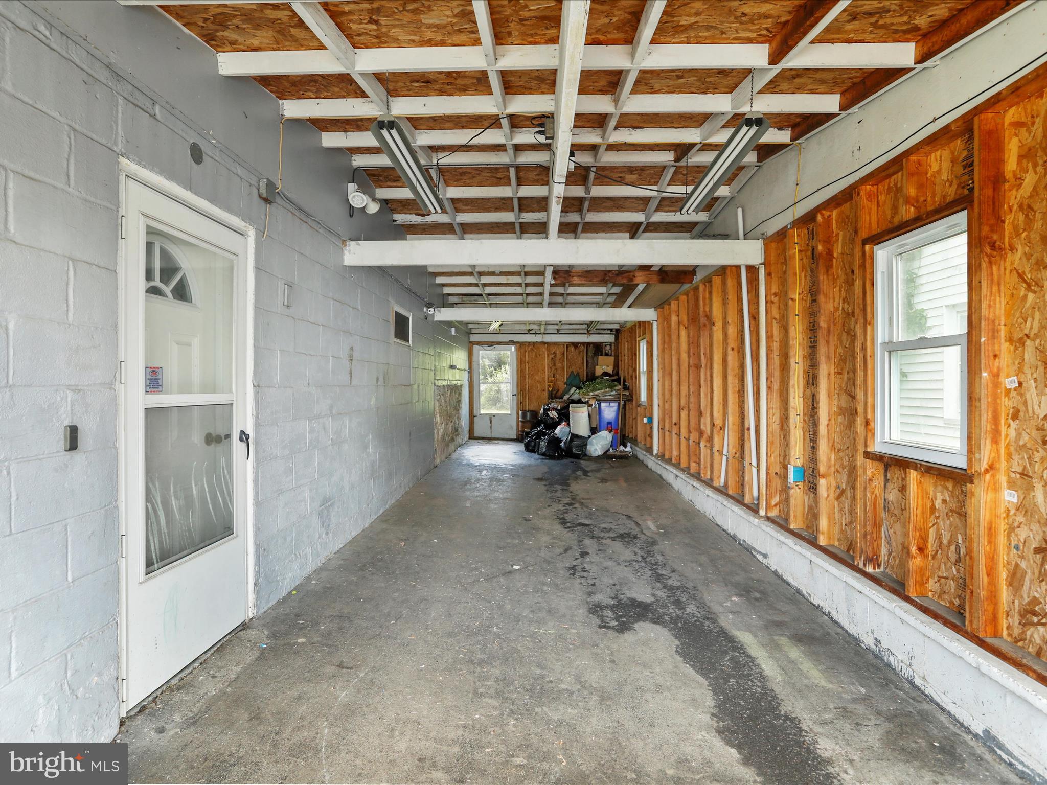 HAMILTON PARK - Residential