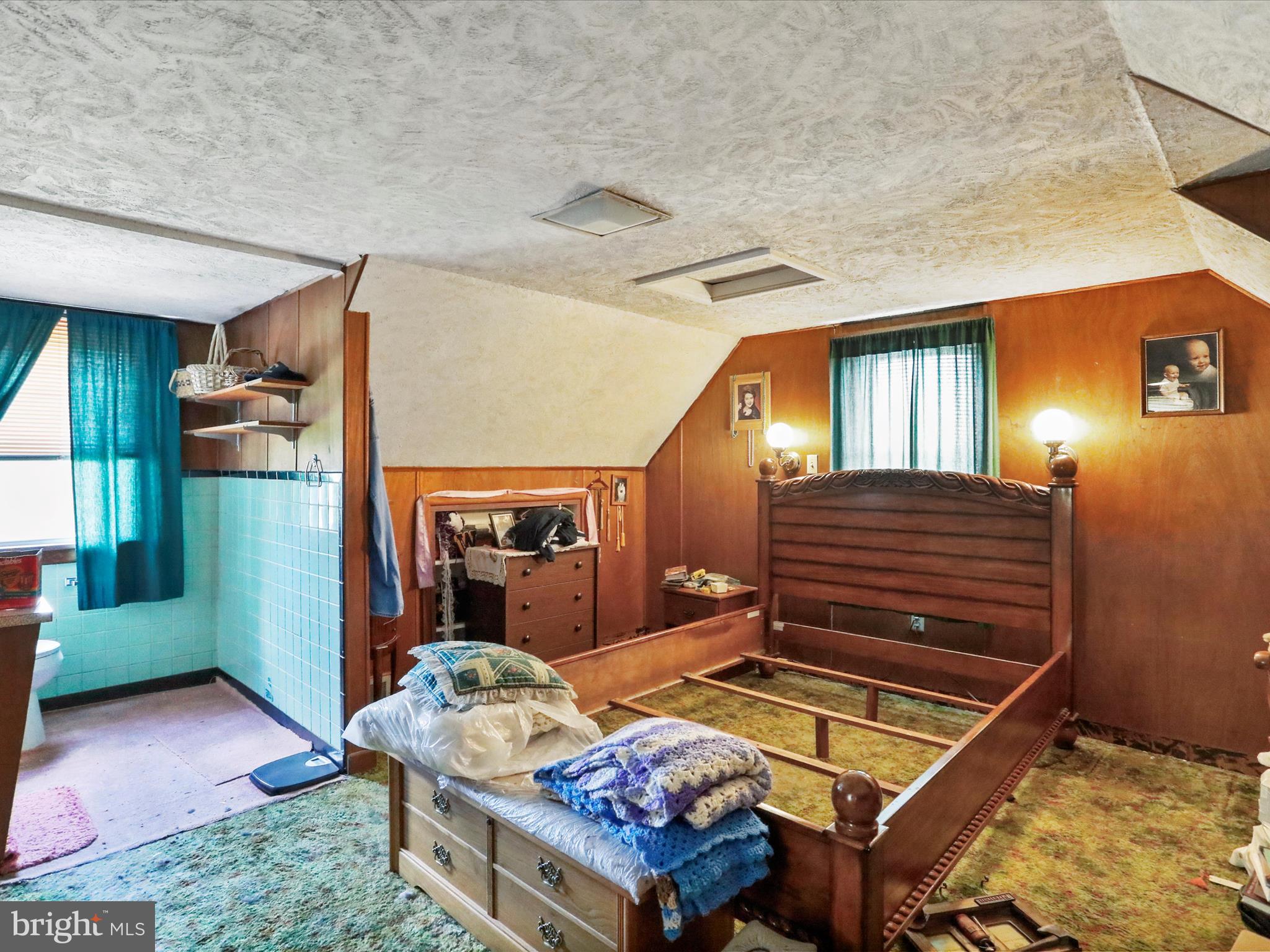 HAMILTON PARK - Residential