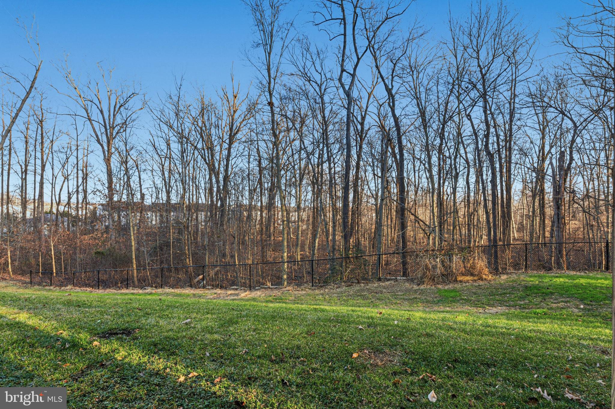 HOLLY WOODS - Residential