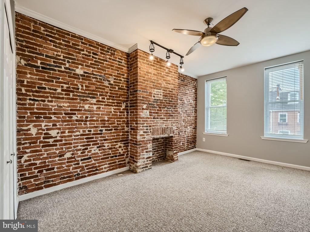 FELLS POINT HISTORIC DISTRICT - Residential Lease