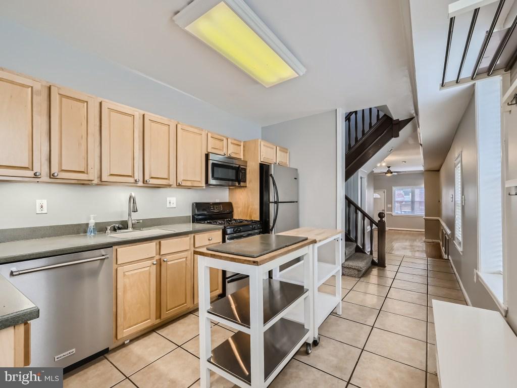 FELLS POINT HISTORIC DISTRICT - Residential Lease