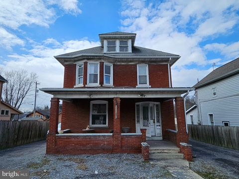 Photo of 620 S Logan Boulevard, ALTOONA, PA 16602 (MLS # PABR2016016)