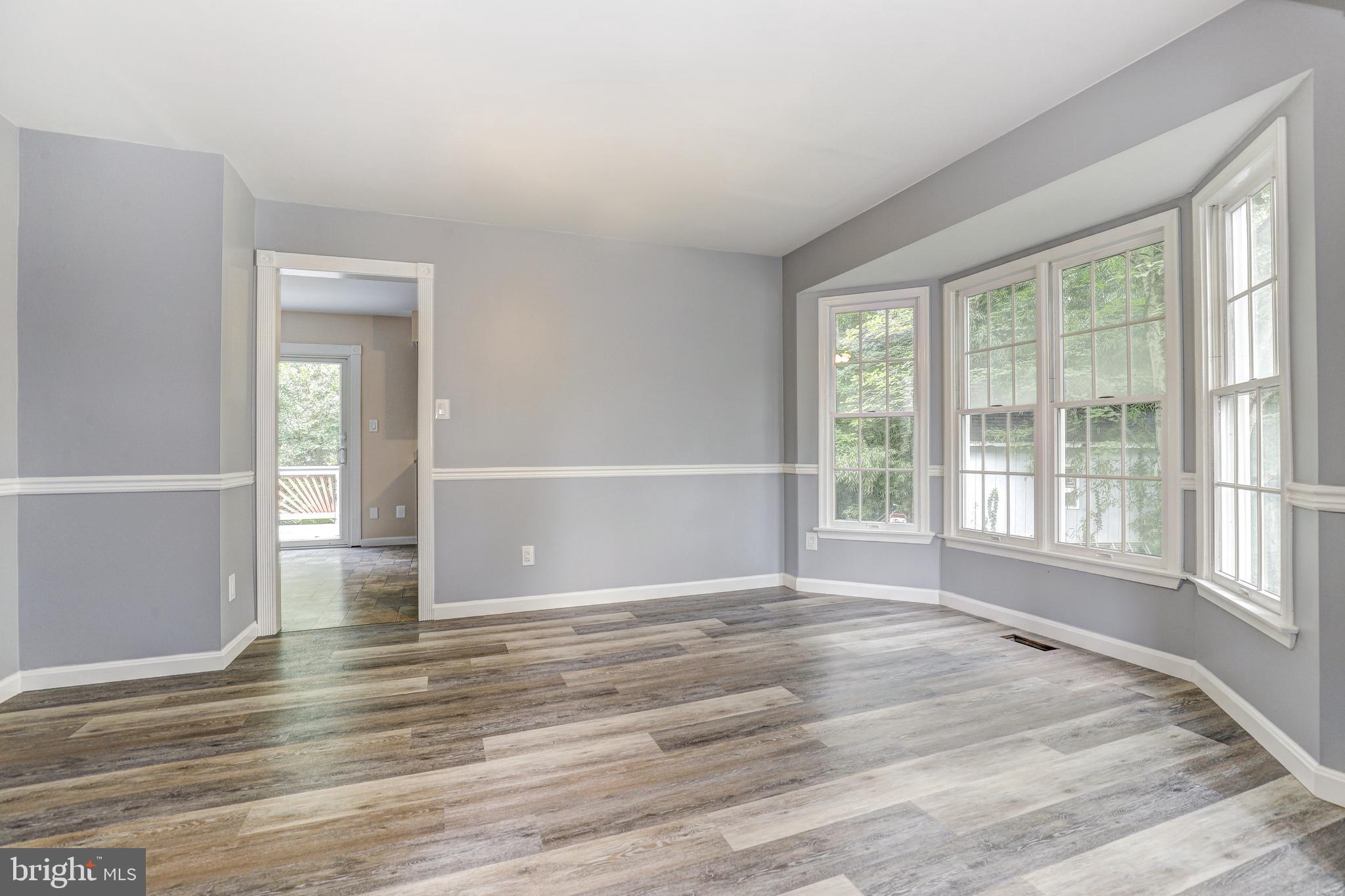 WOODSIDE - Residential