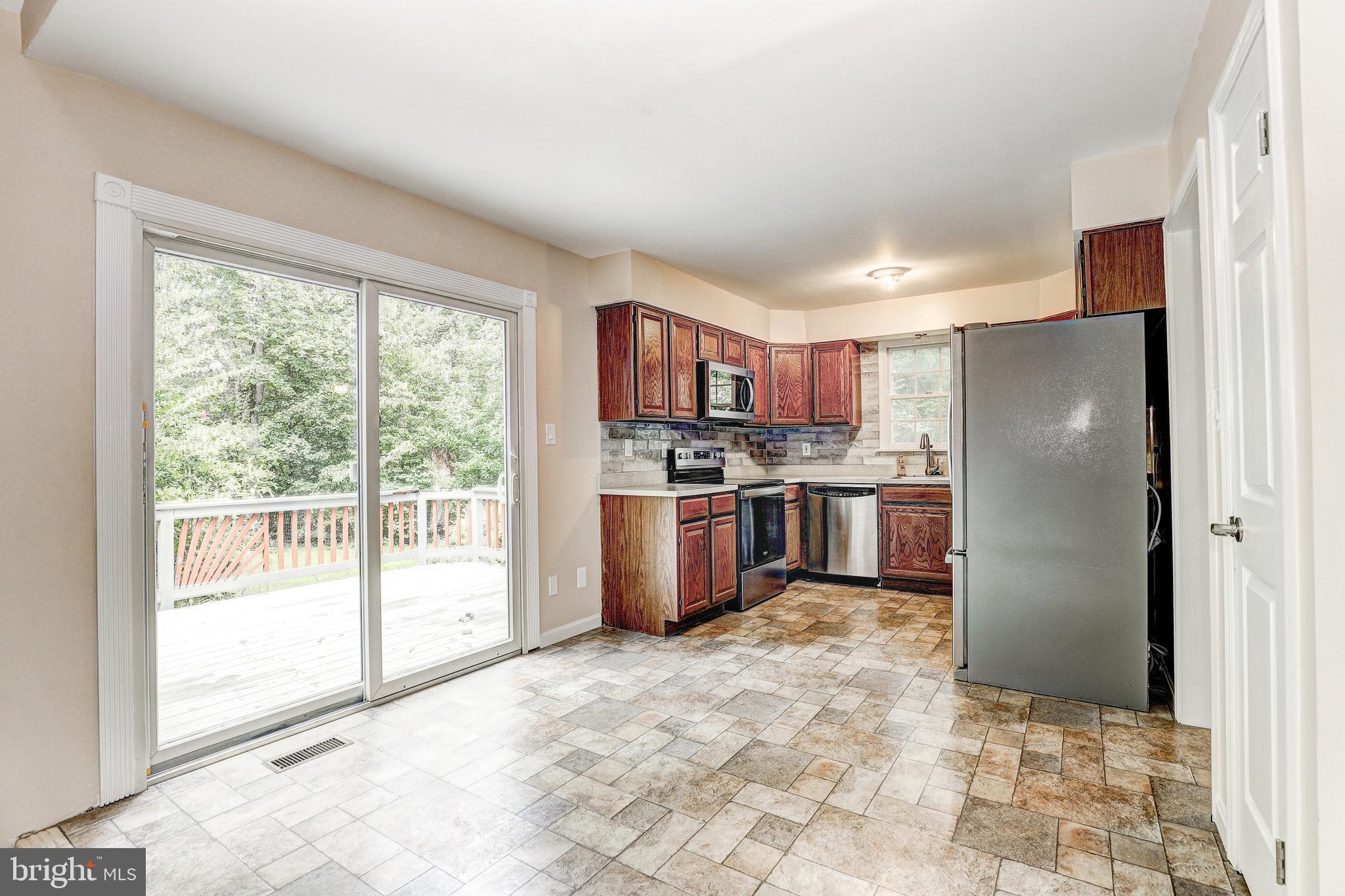WOODSIDE - Residential