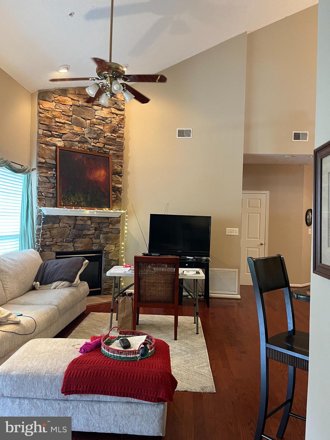 PINEY ORCHARD - Residential