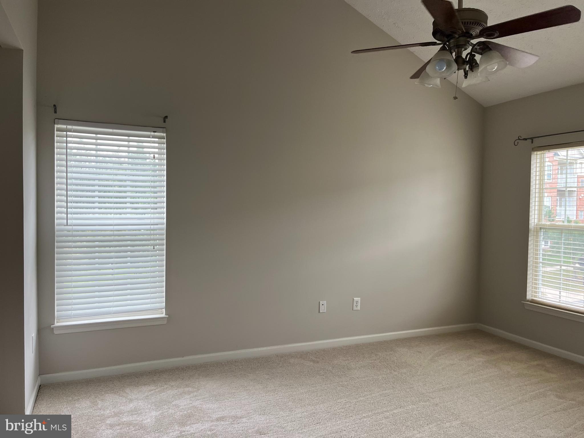 PINEY ORCHARD - Residential