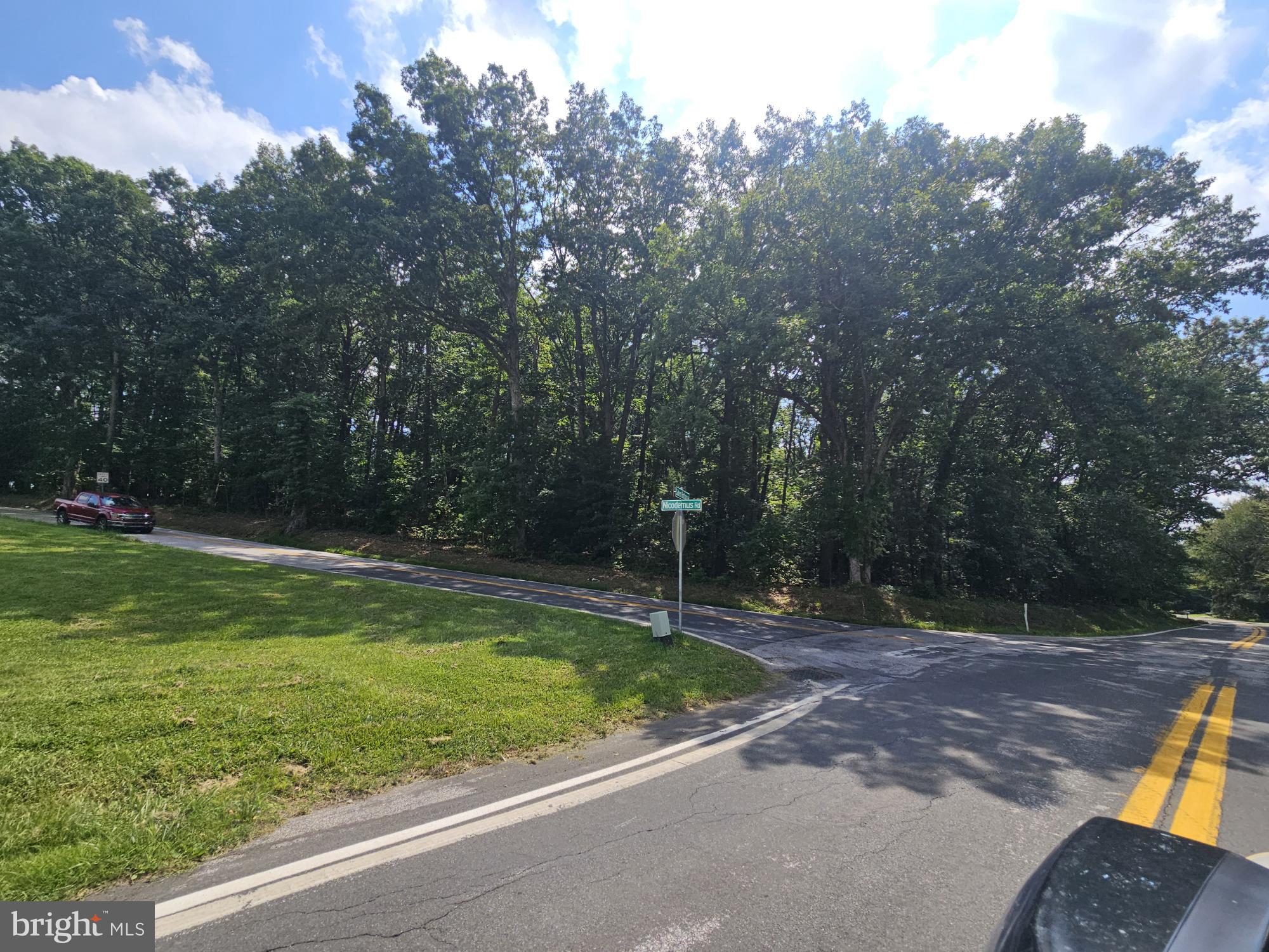 NICODEMUS ROAD