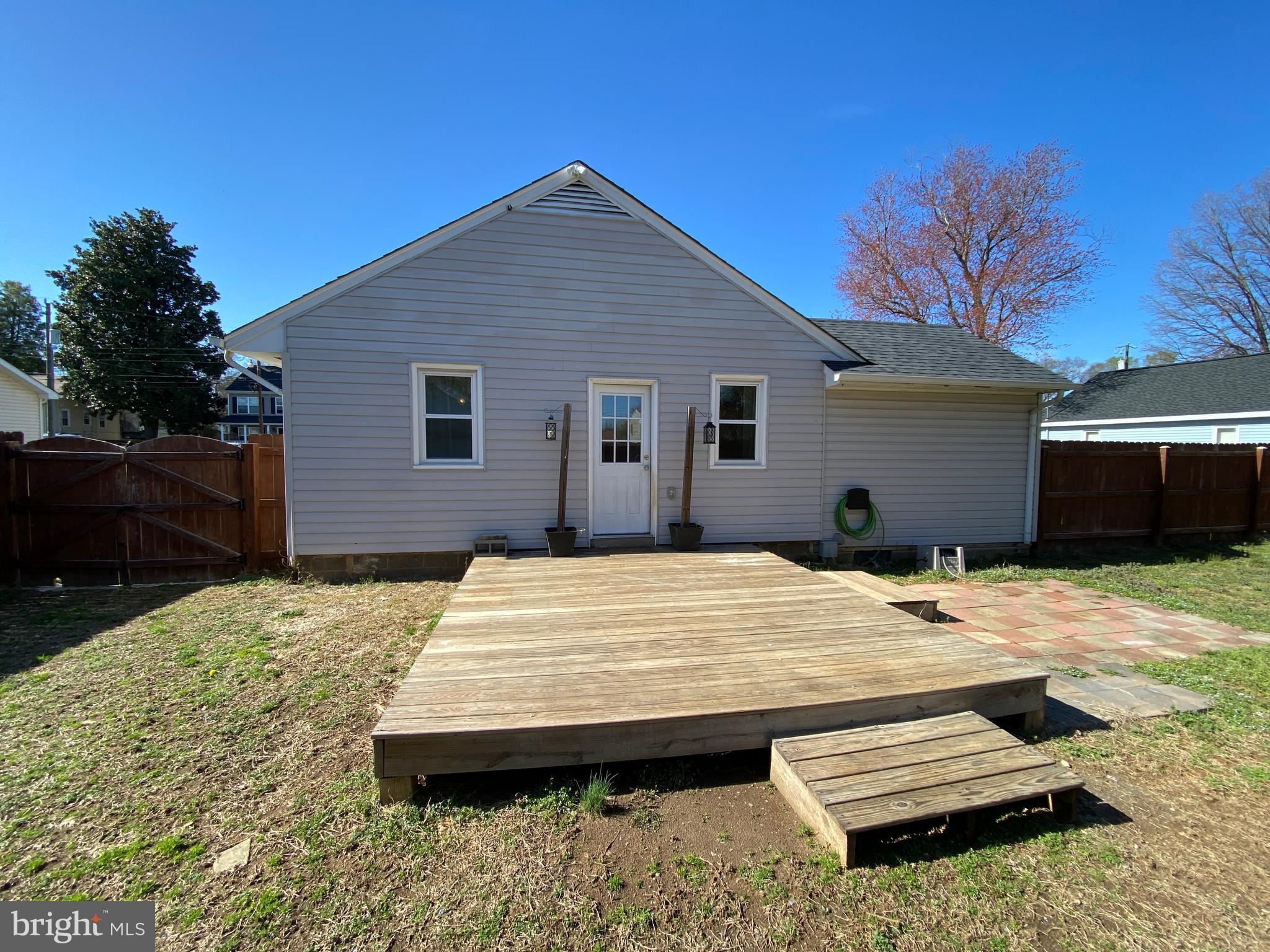 SYLVANIA HEIGHTS - Residential Lease