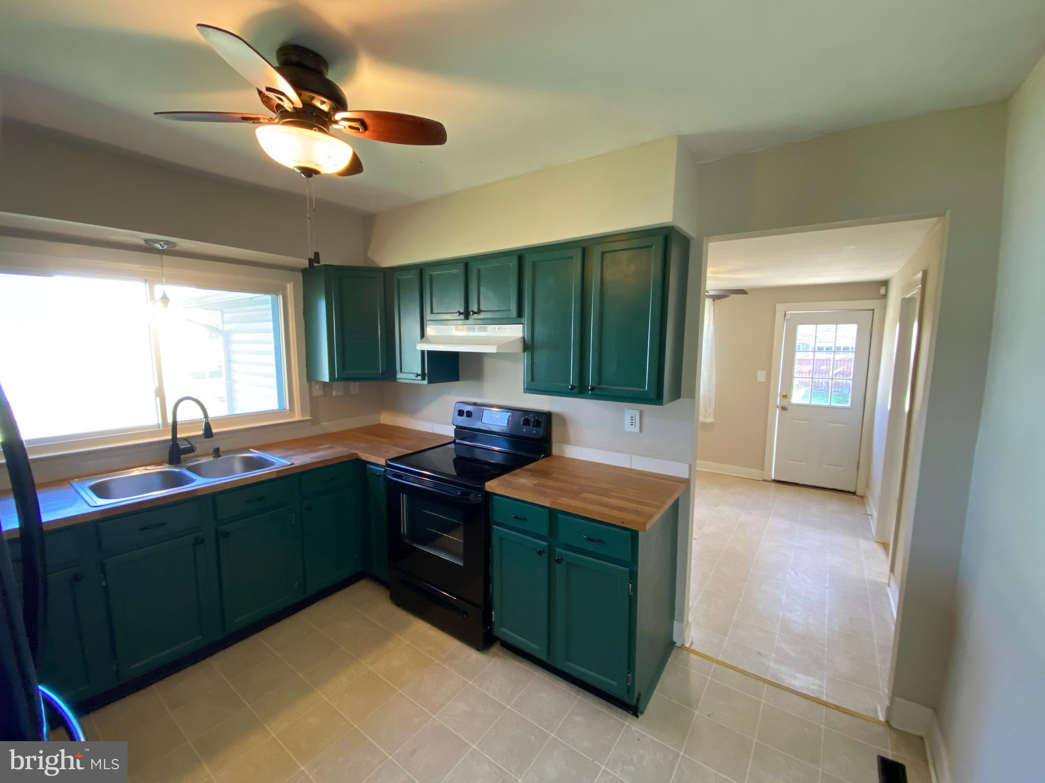 SYLVANIA HEIGHTS - Residential Lease