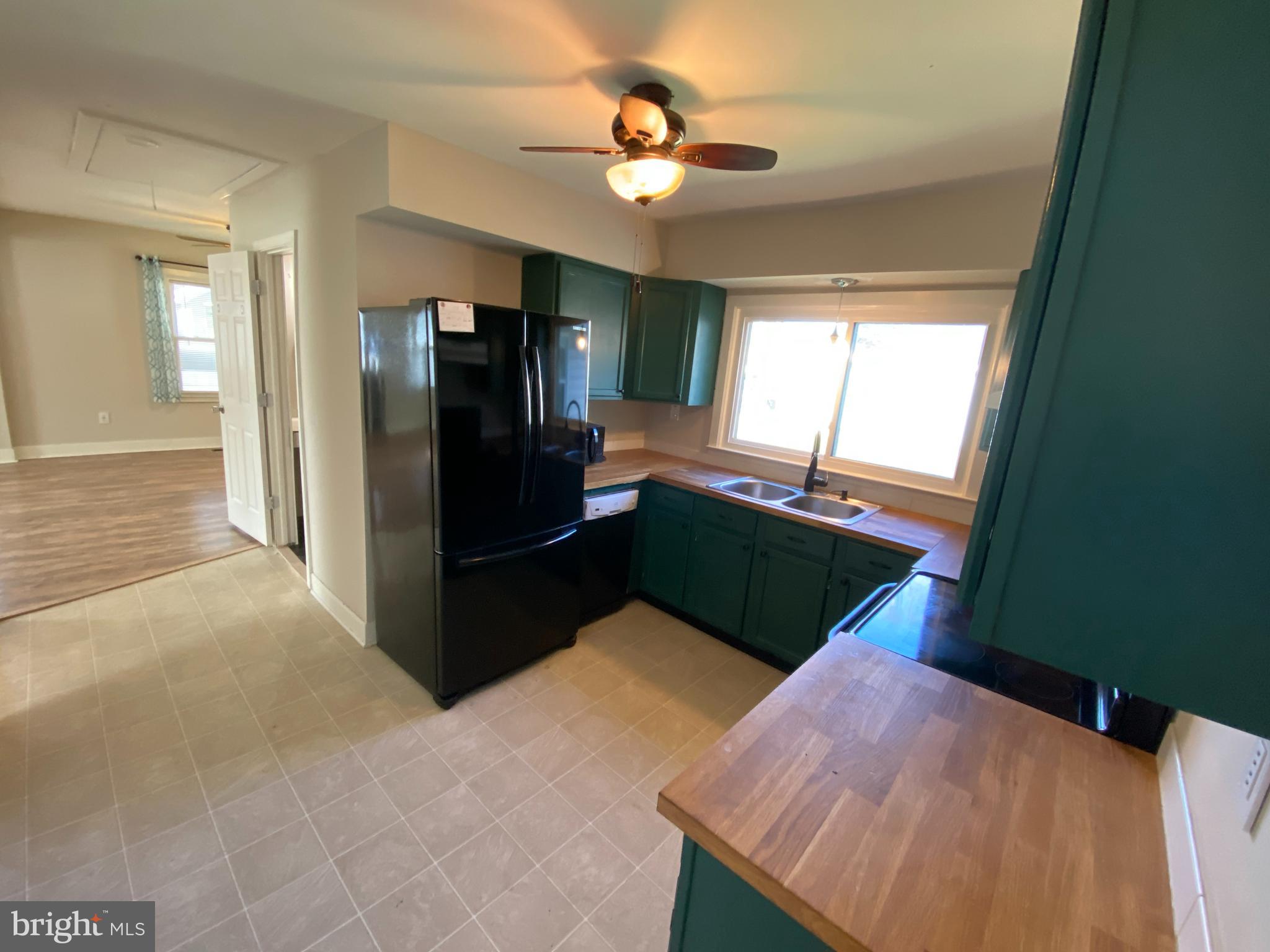 SYLVANIA HEIGHTS - Residential Lease