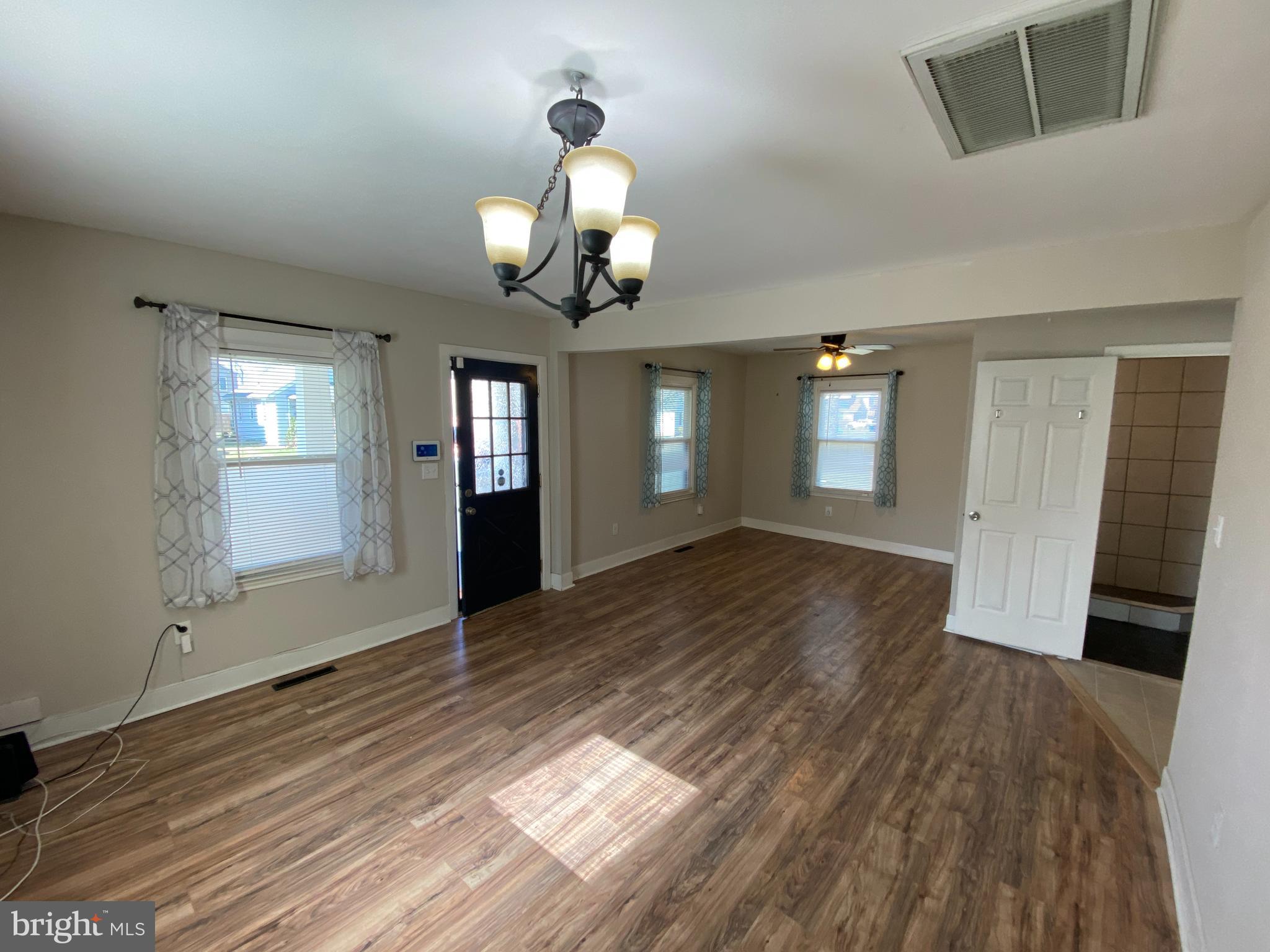 SYLVANIA HEIGHTS - Residential Lease