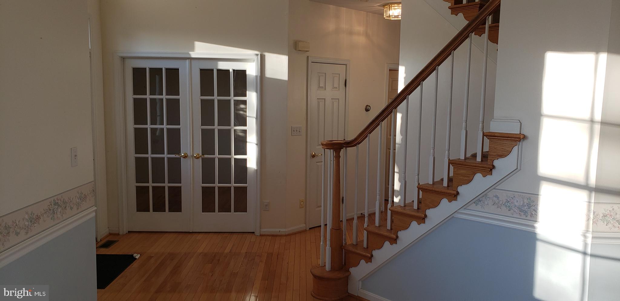 CLIVEDEN REACH - Residential