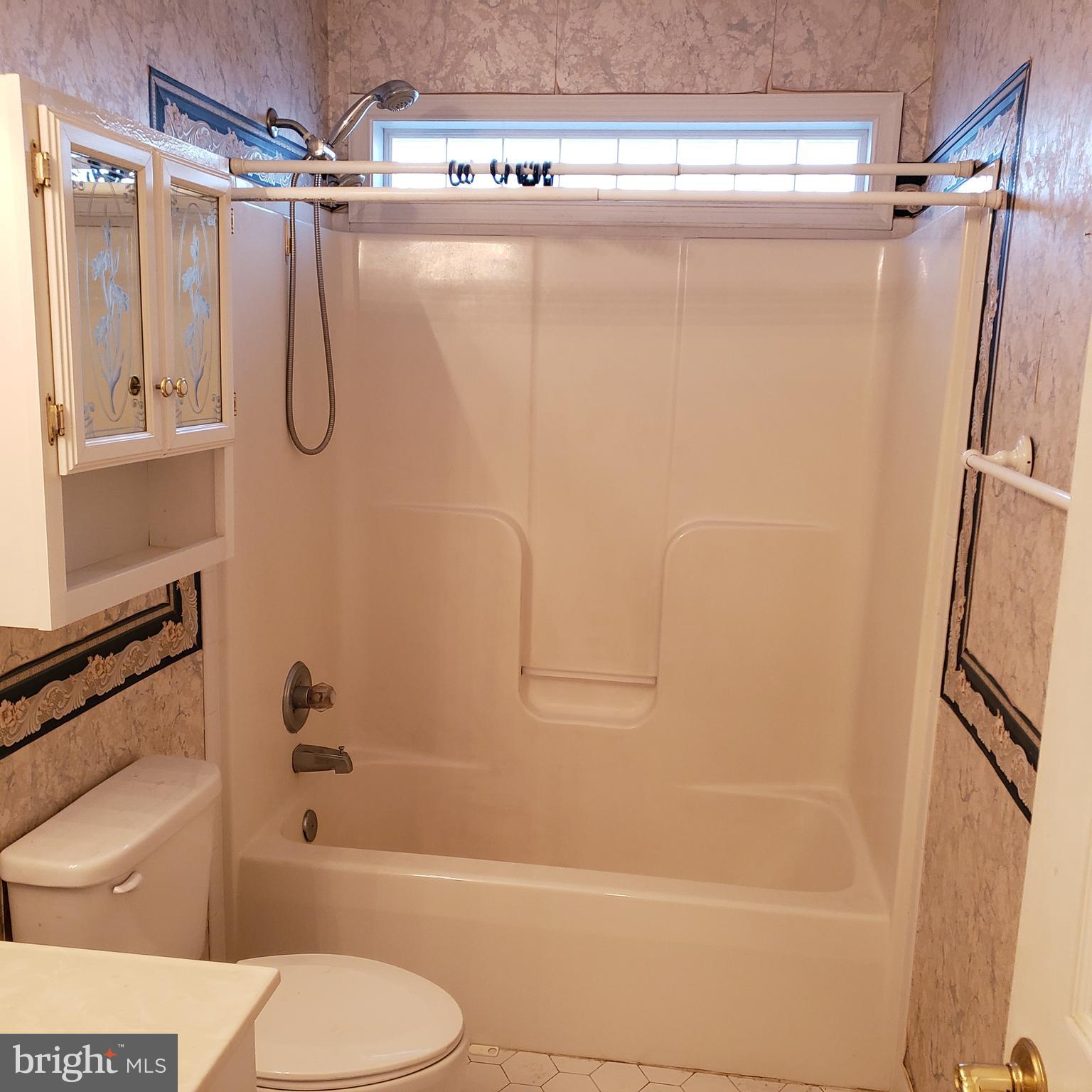 CLIVEDEN REACH - Residential