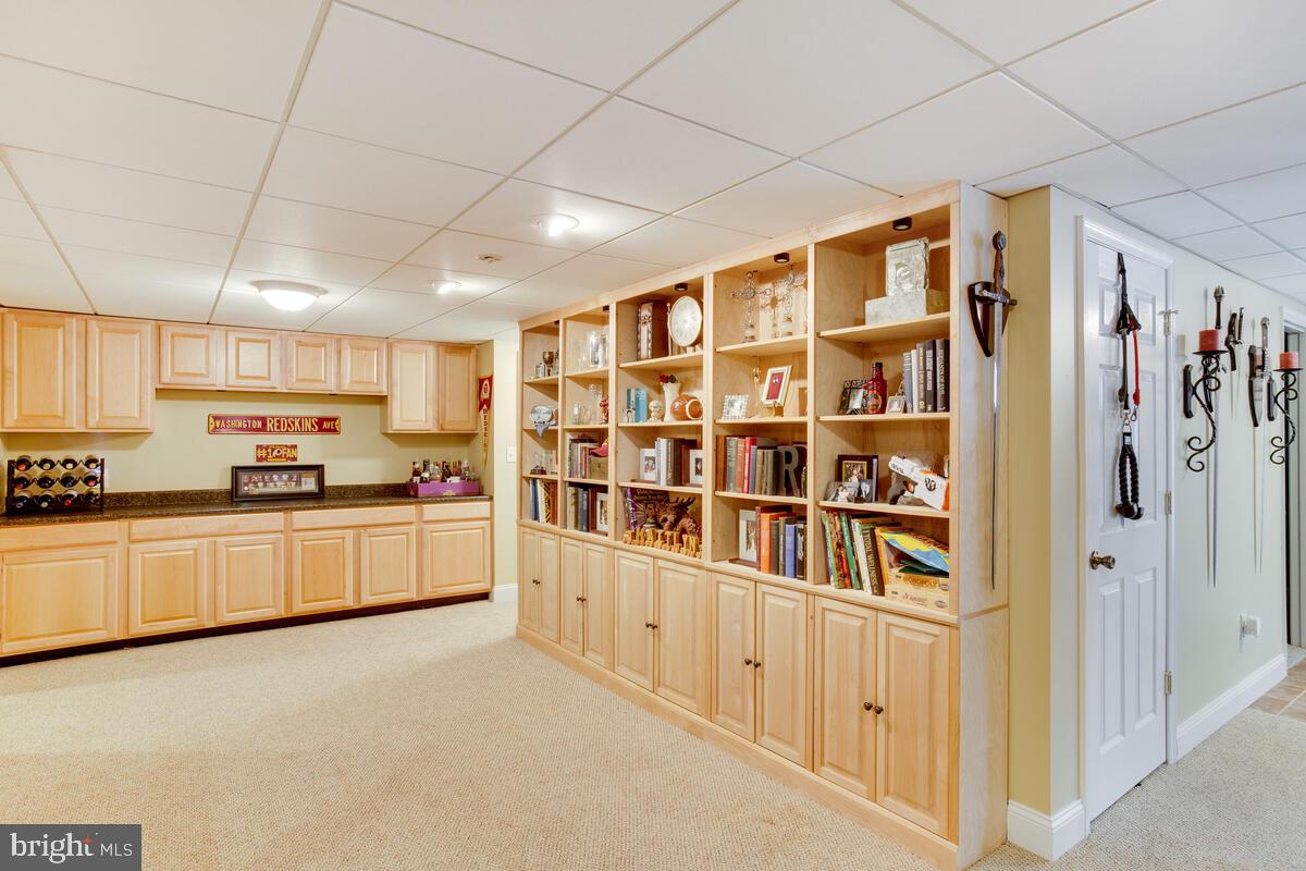 LONG BEACH HEIGHTS - Residential