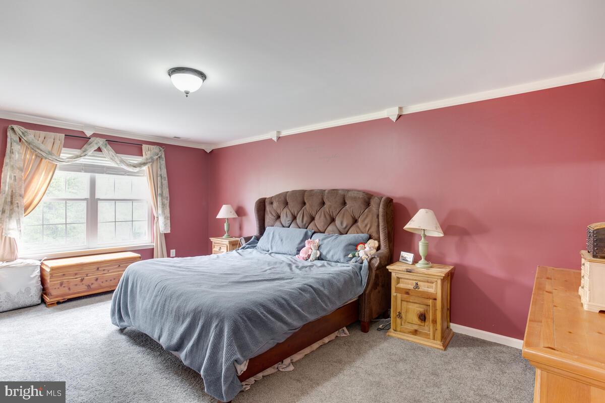 LONG BEACH HEIGHTS - Residential