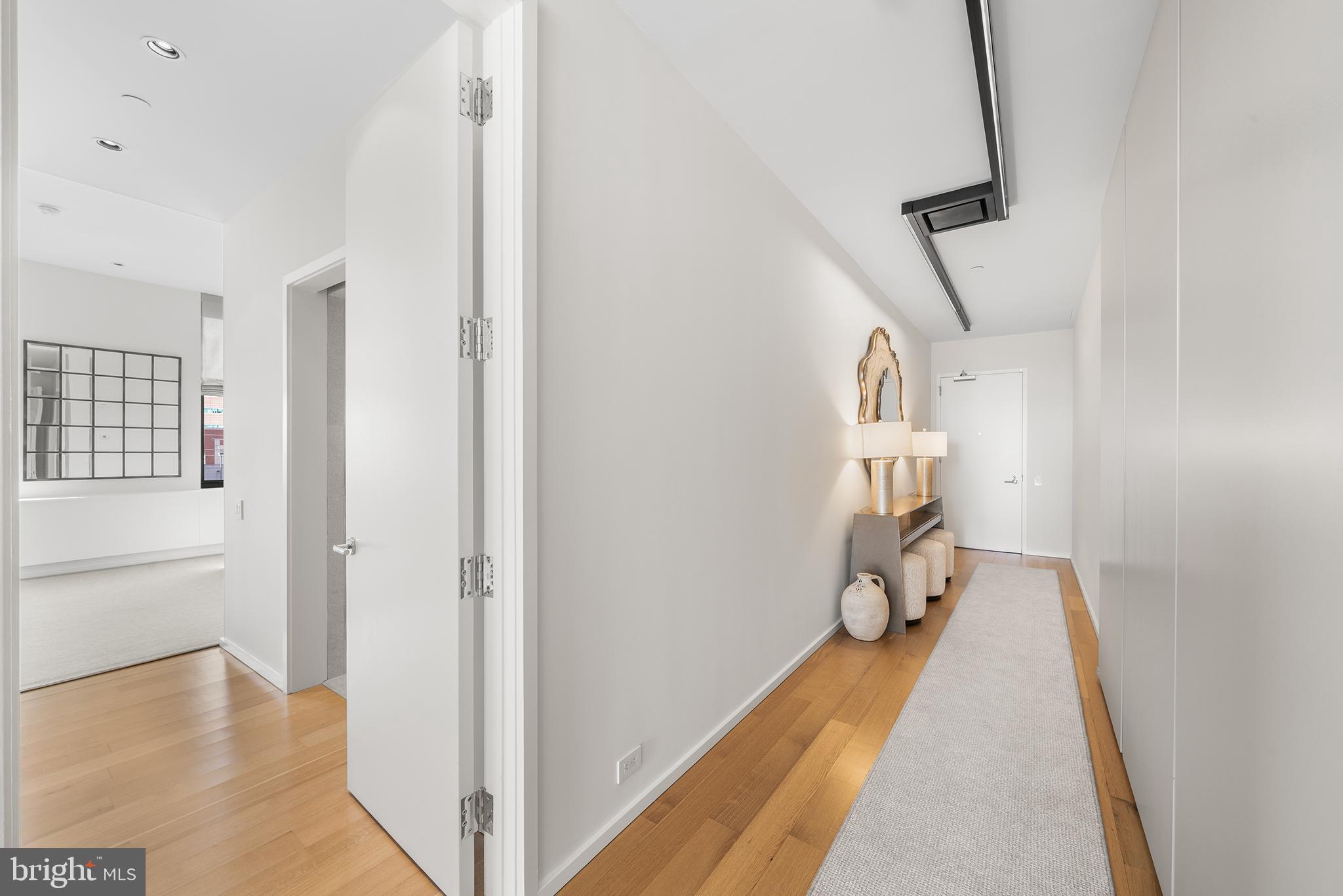 WASHINGTON SQ WEST - Residential