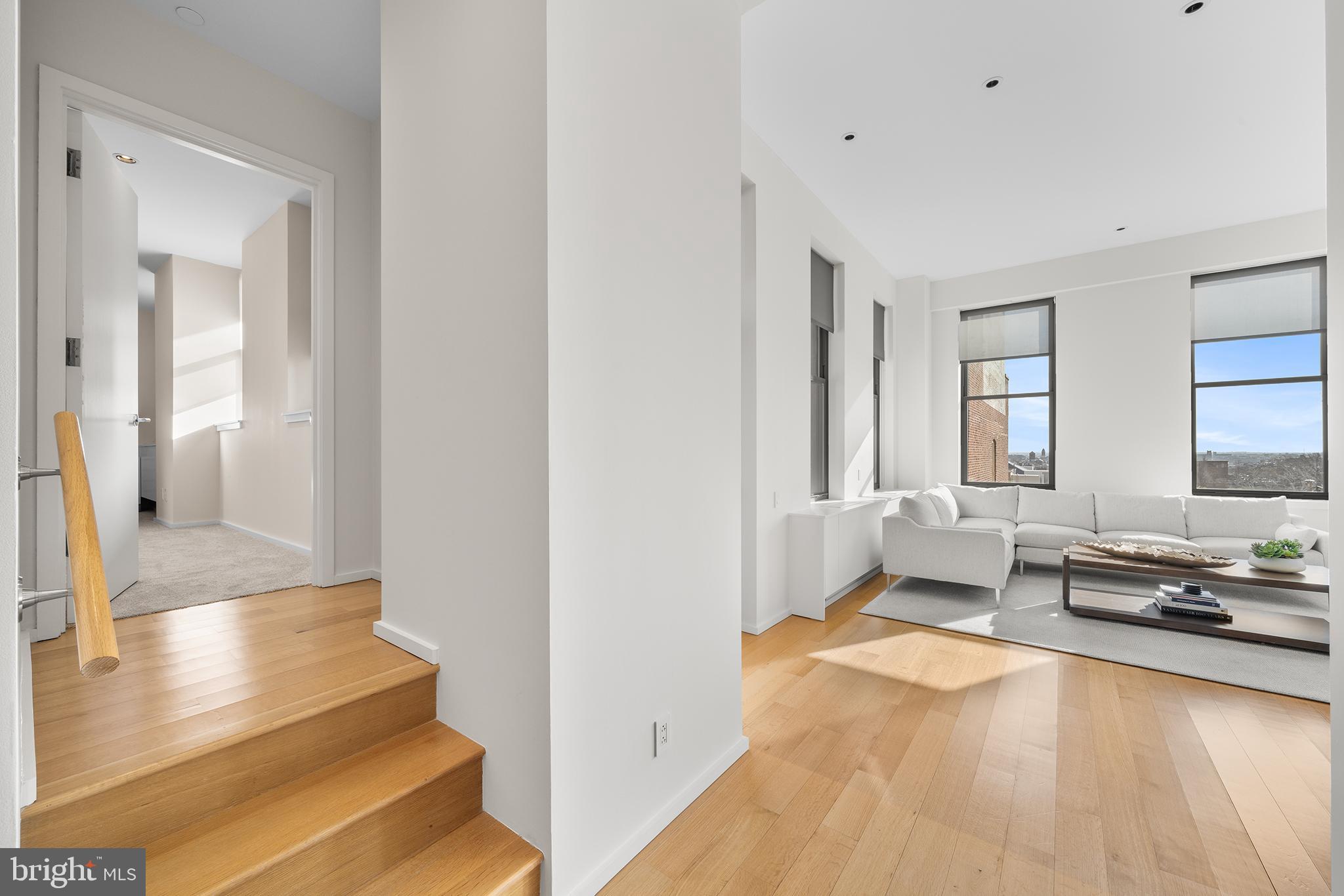 WASHINGTON SQ WEST - Residential