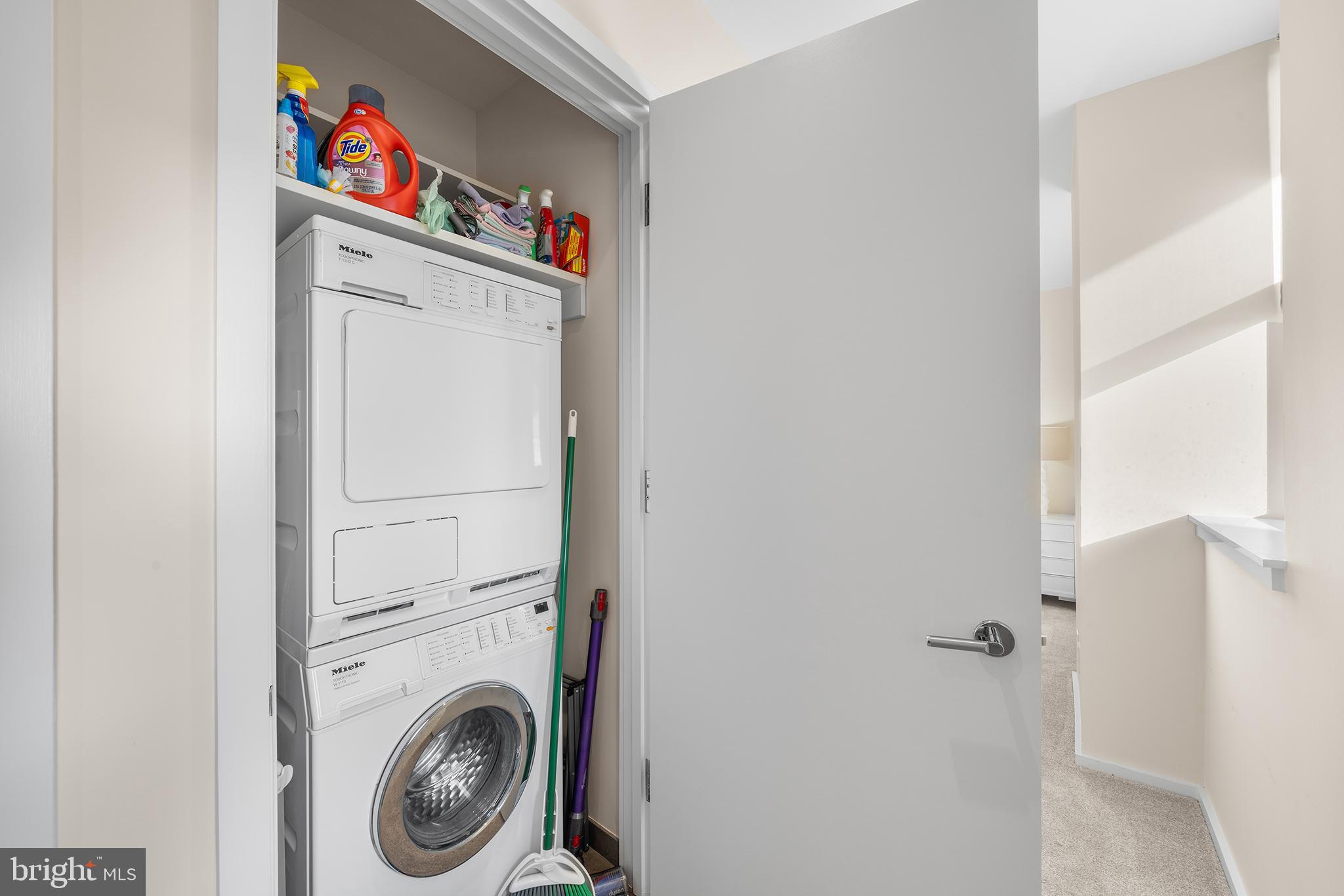 WASHINGTON SQ WEST - Residential