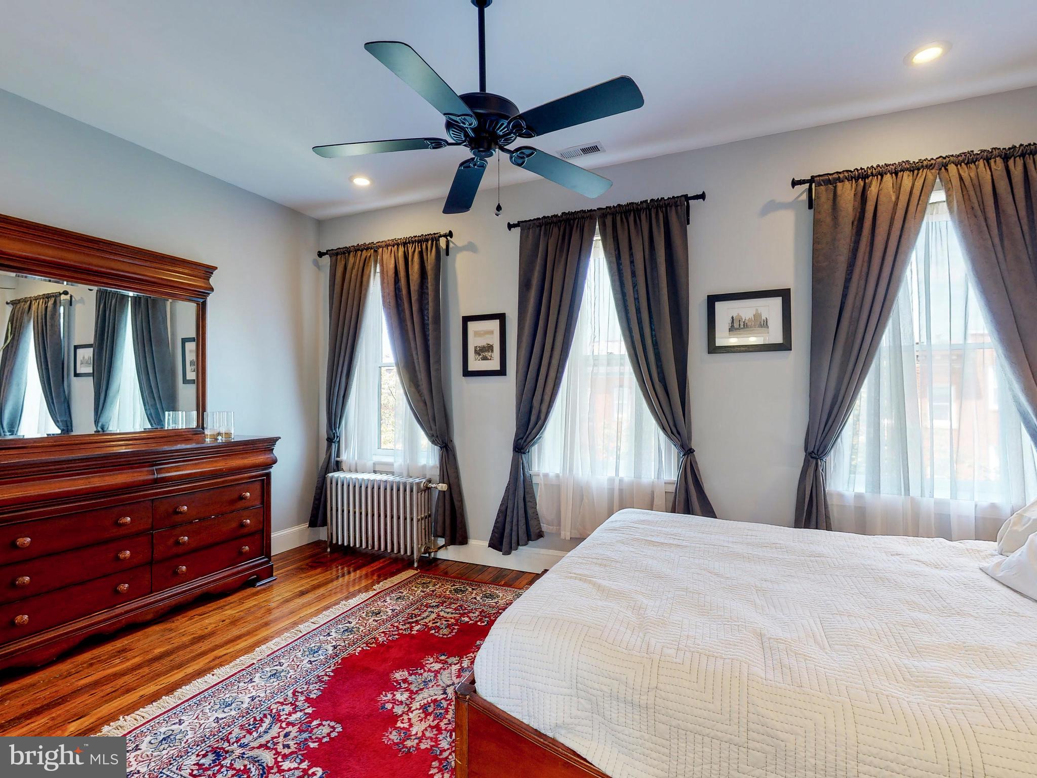 BUTCHER'S HILL - Residential