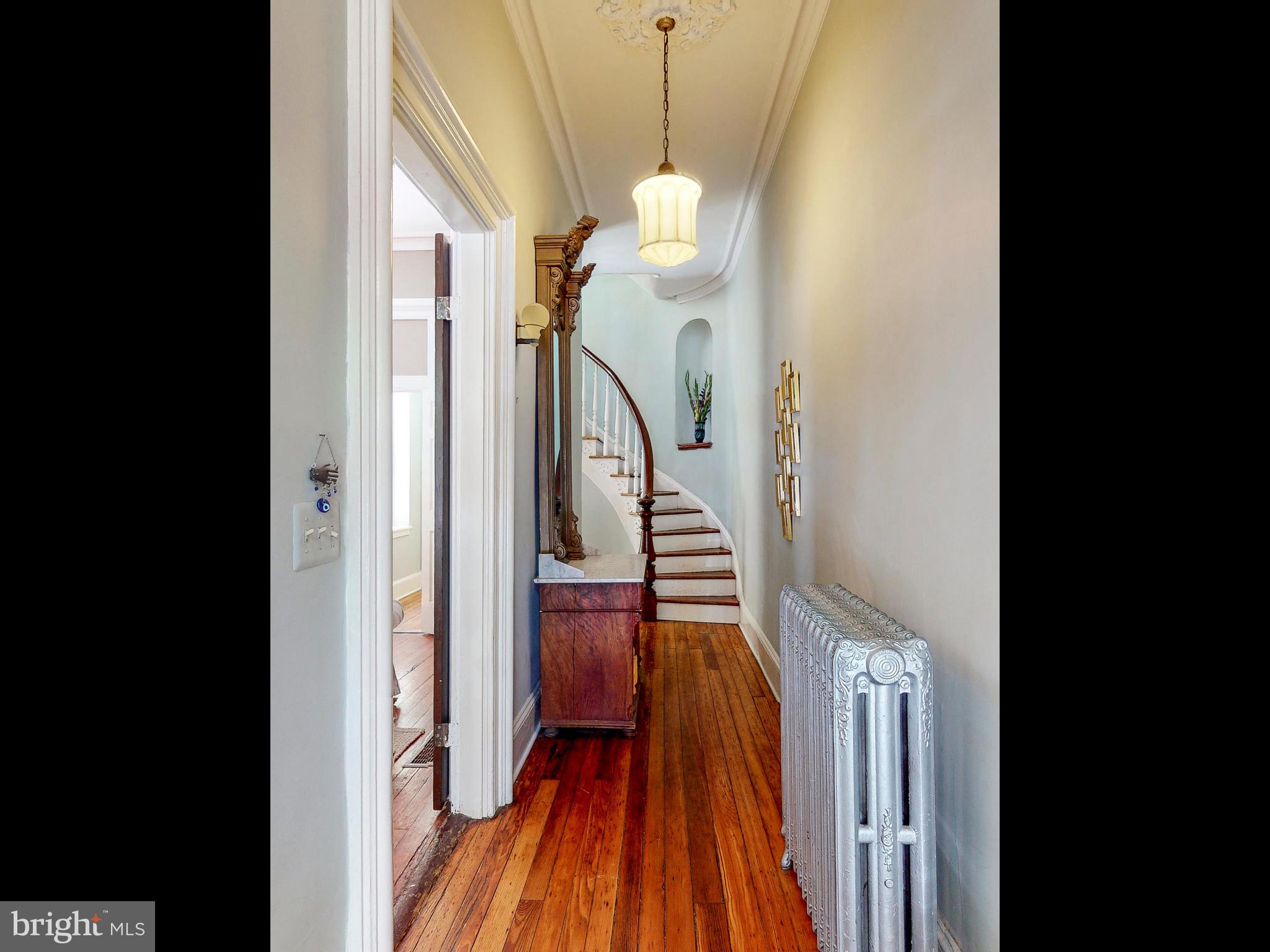 BUTCHER'S HILL - Residential