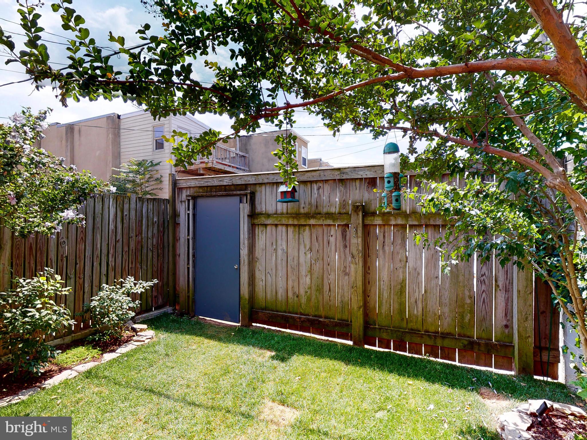 BUTCHER'S HILL - Residential