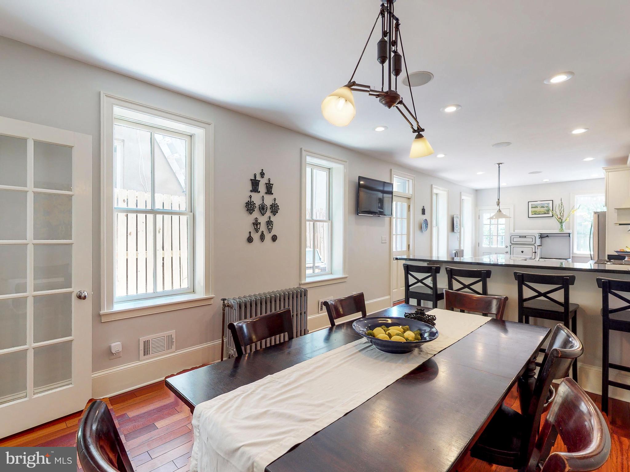 BUTCHER'S HILL - Residential