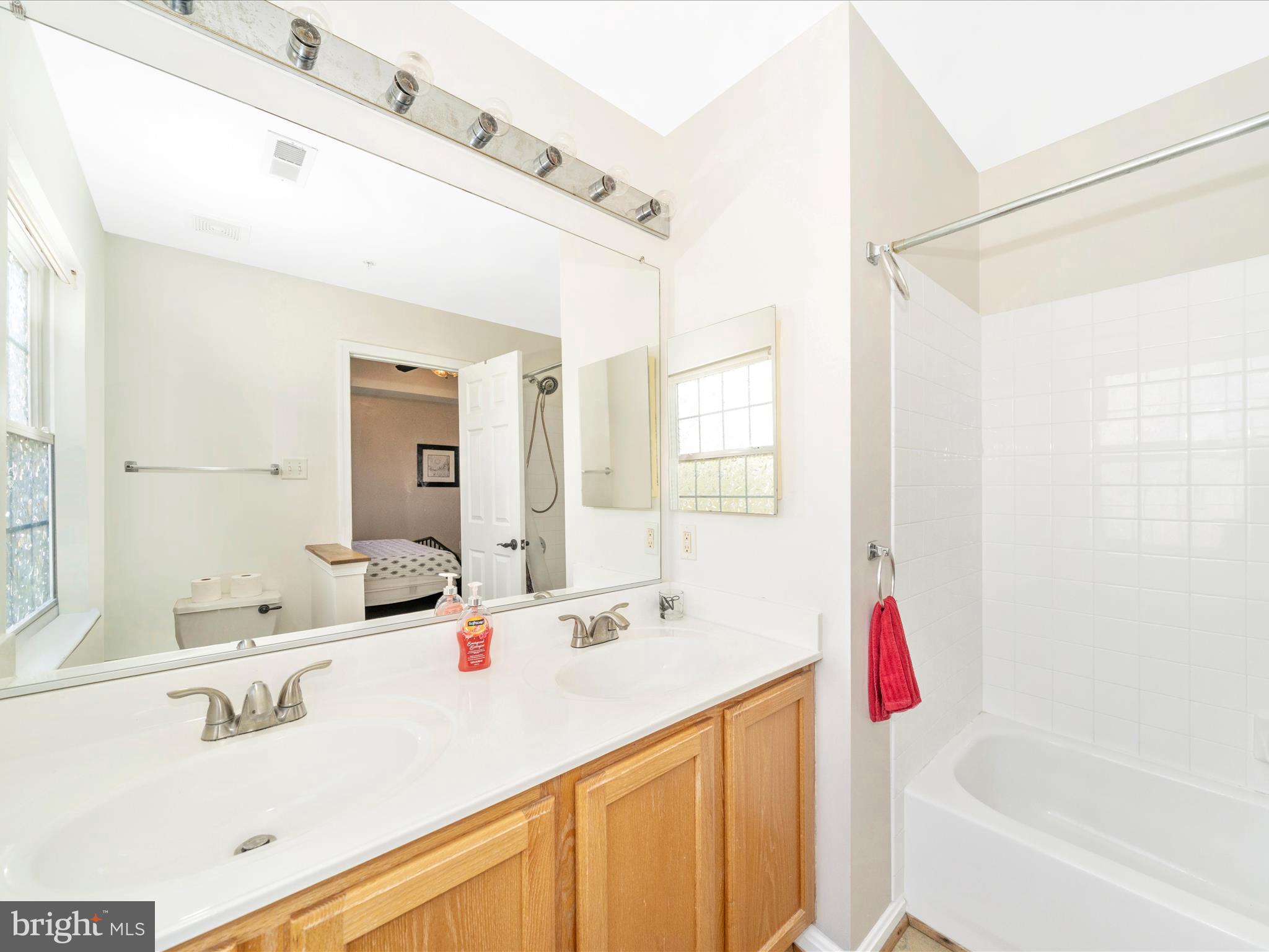 OVERLOOK - Residential