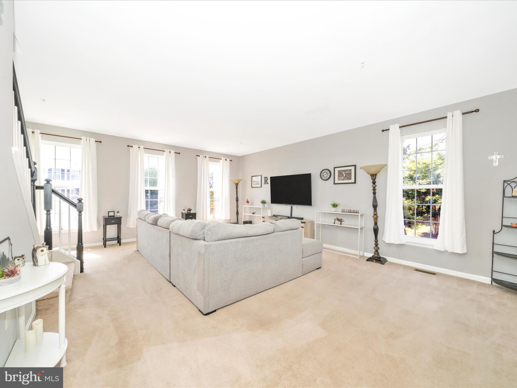 OVERLOOK - Residential