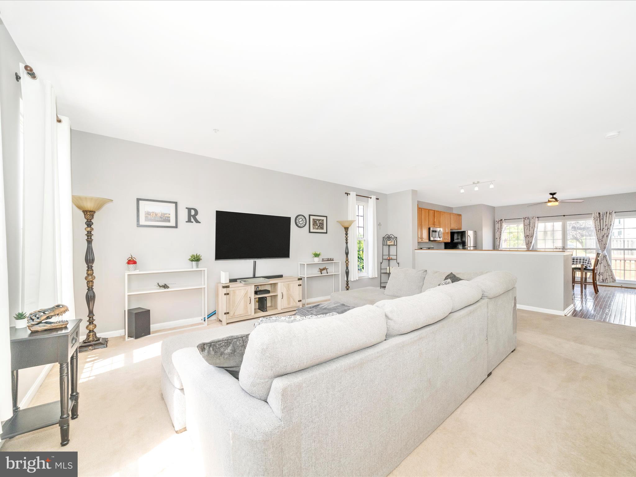 OVERLOOK - Residential