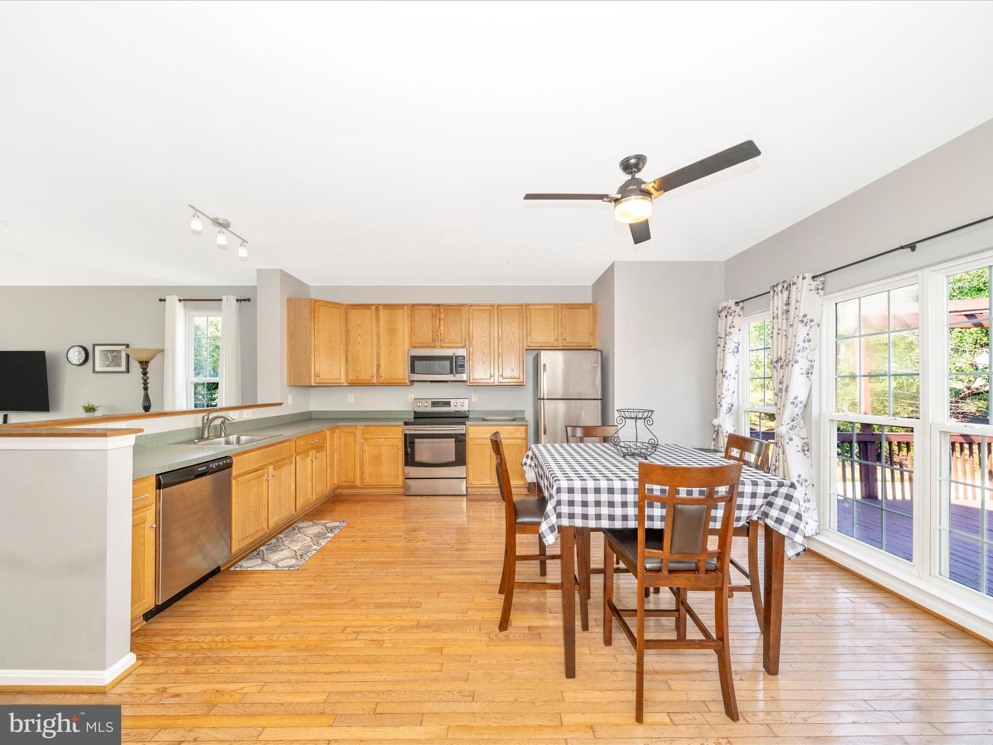 OVERLOOK - Residential