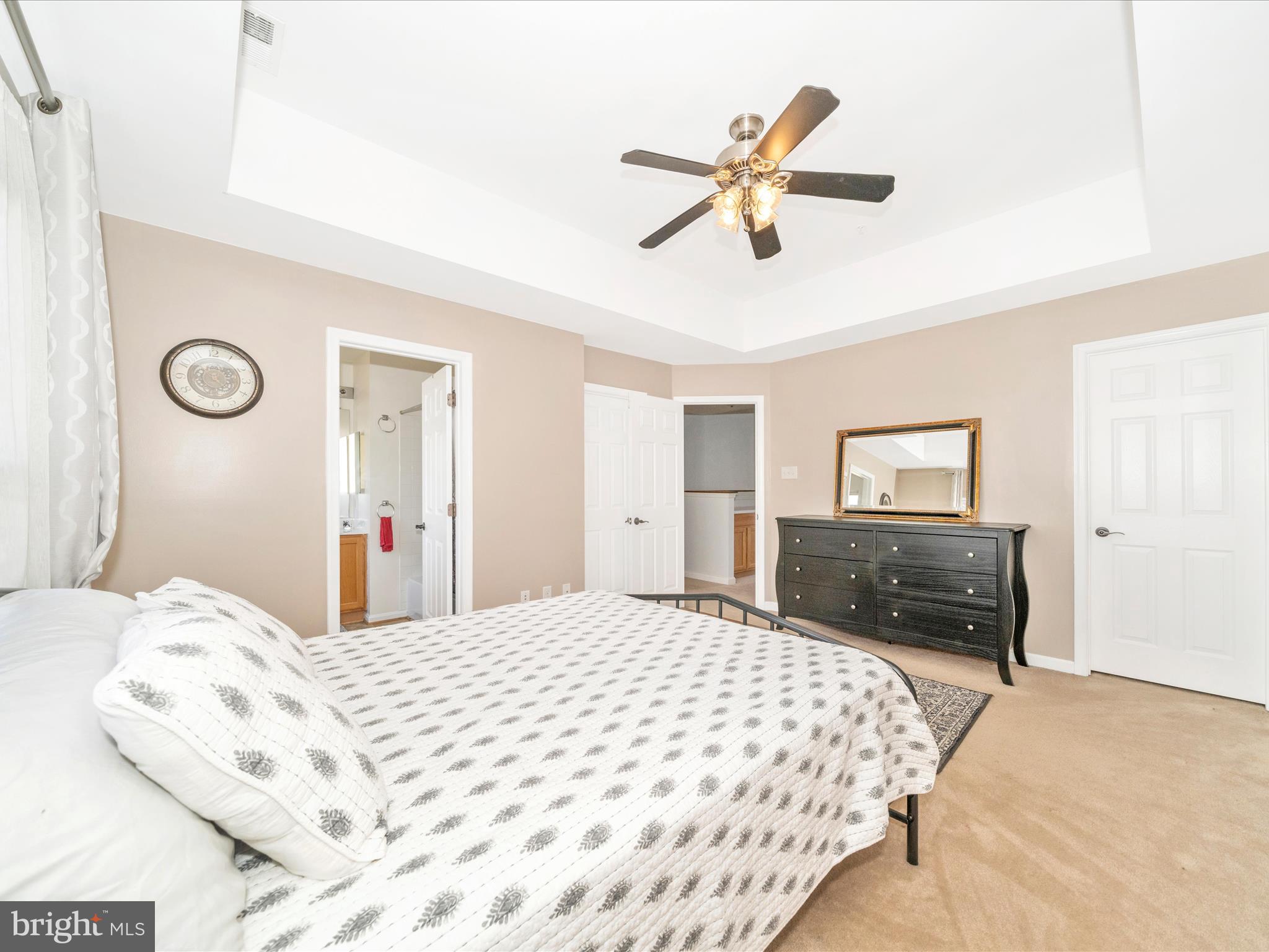 OVERLOOK - Residential