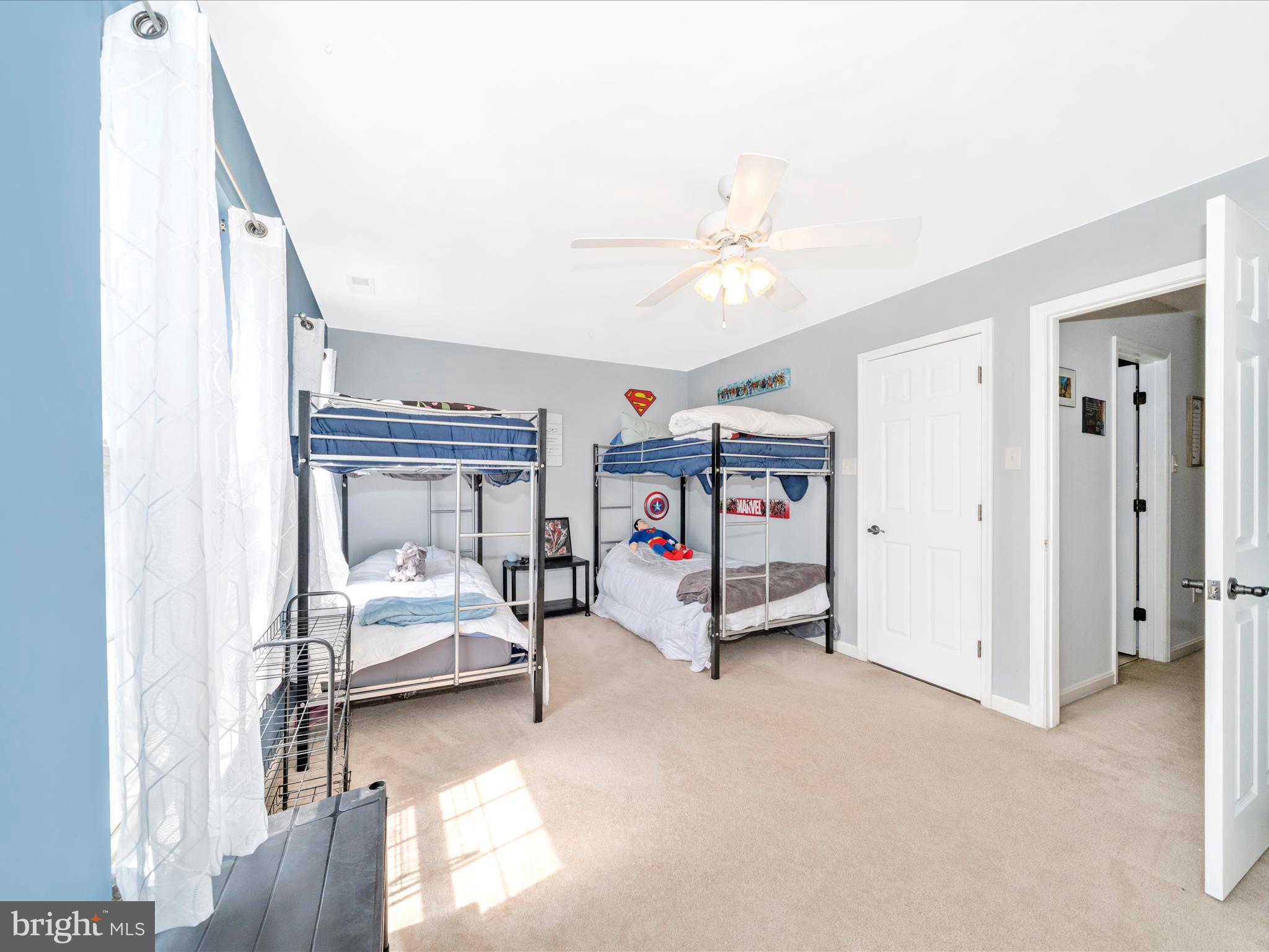 OVERLOOK - Residential