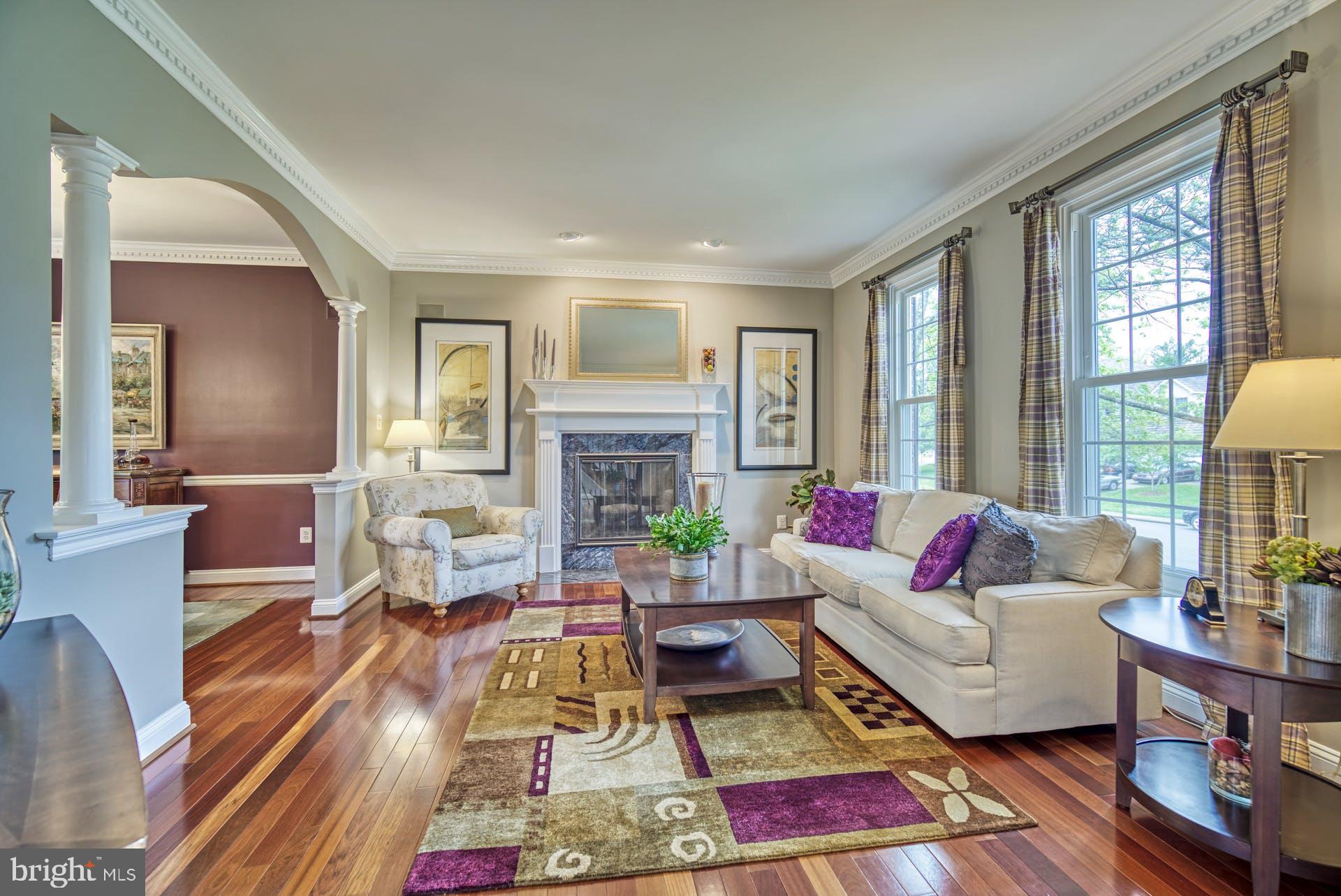 HAMPTON CHASE - Residential