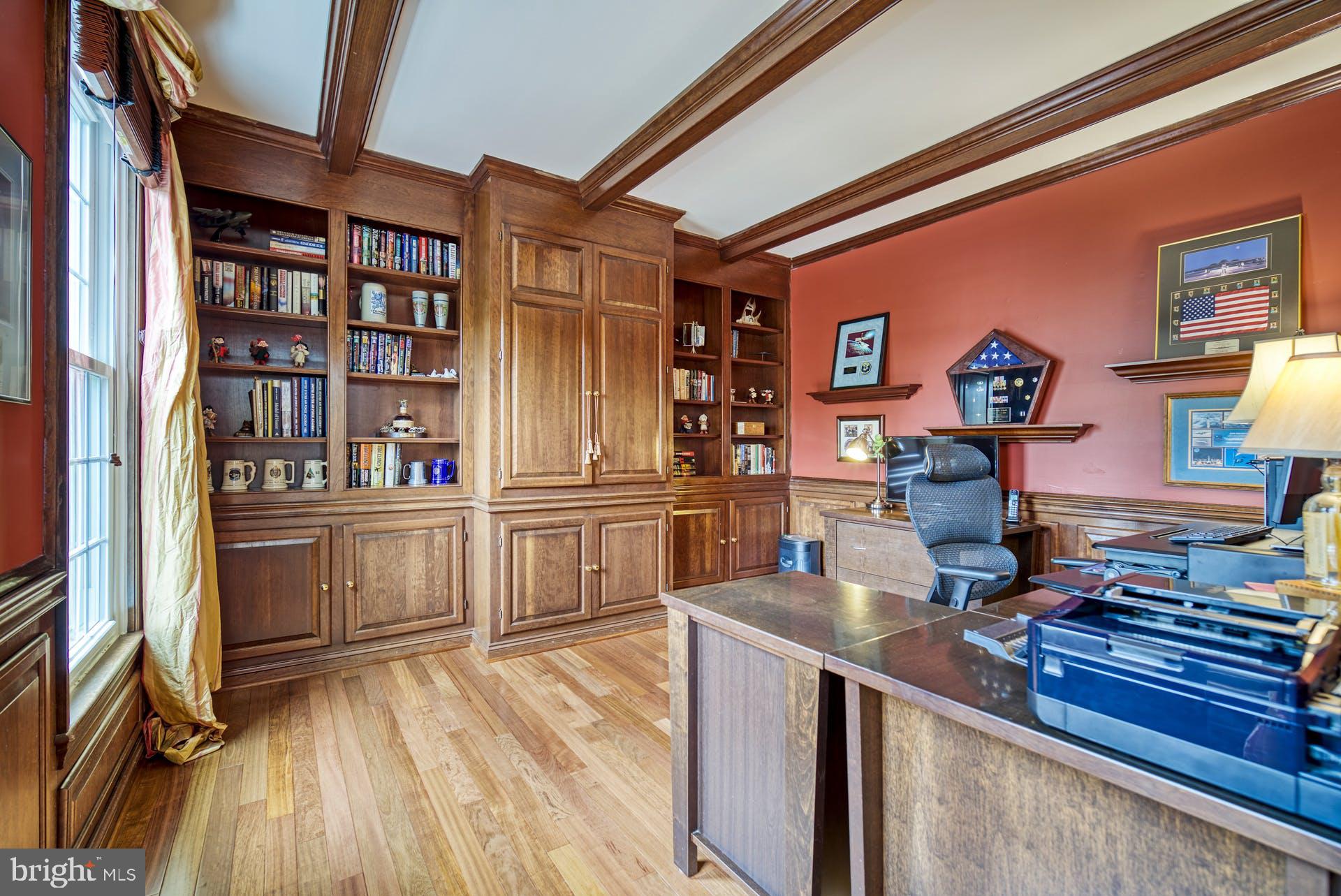 HAMPTON CHASE - Residential