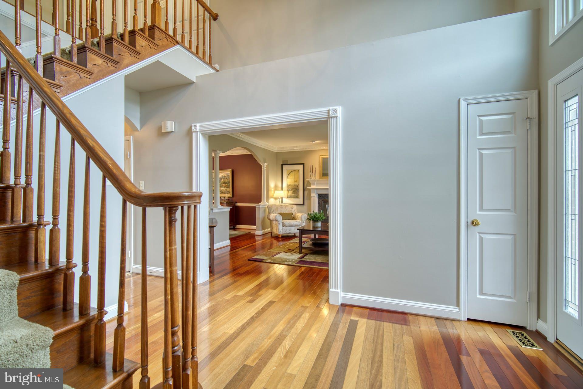 HAMPTON CHASE - Residential