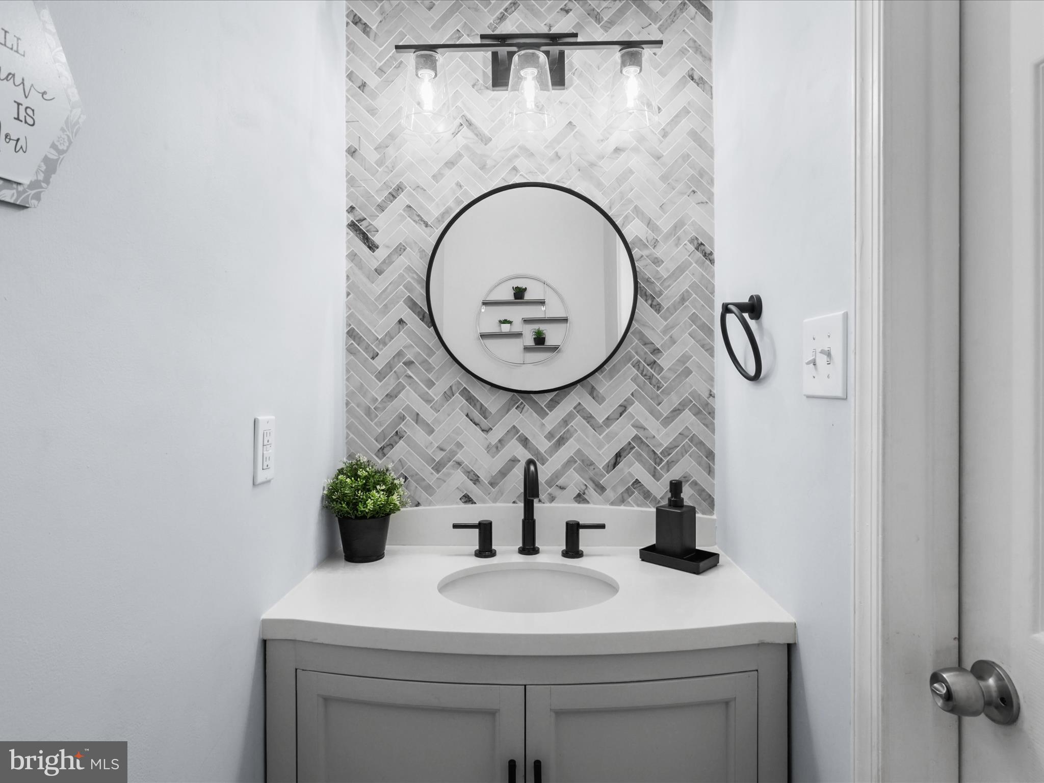 DALE CITY - Residential