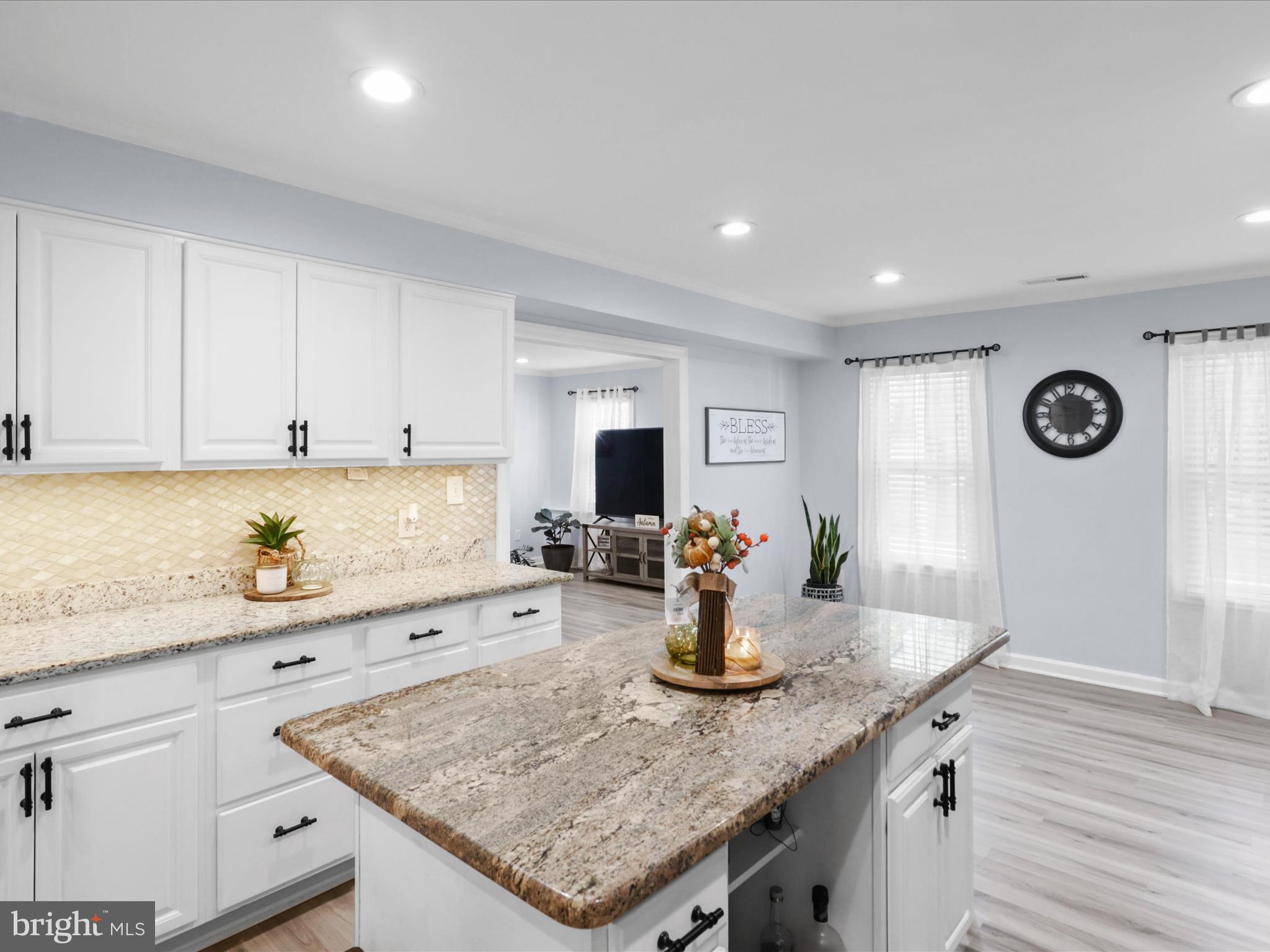 DALE CITY - Residential