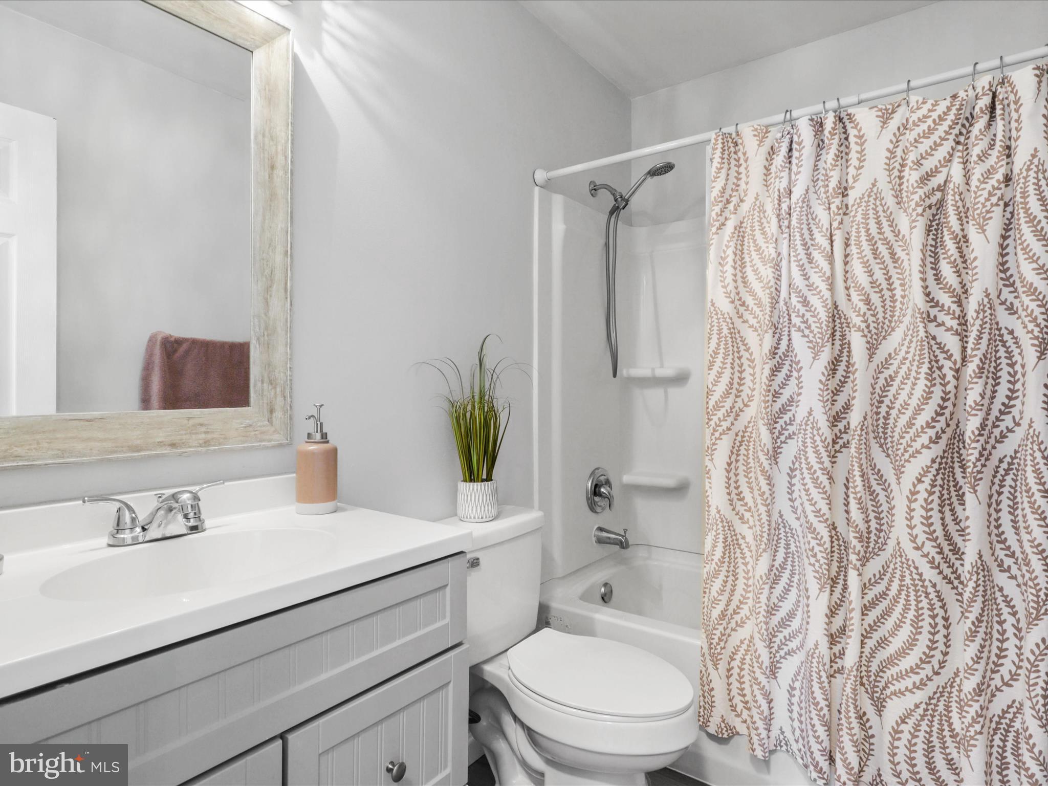 DALE CITY - Residential