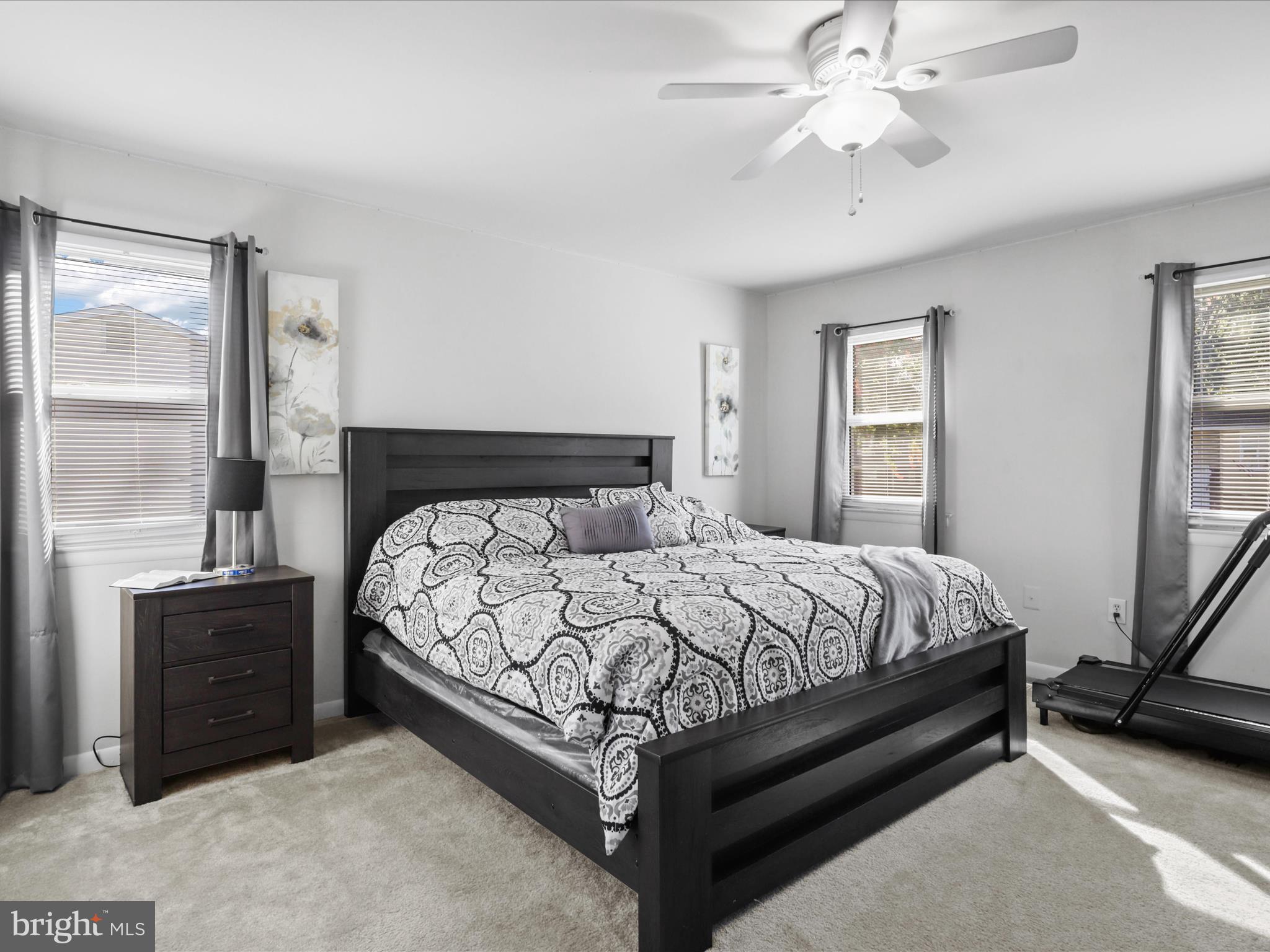 DALE CITY - Residential