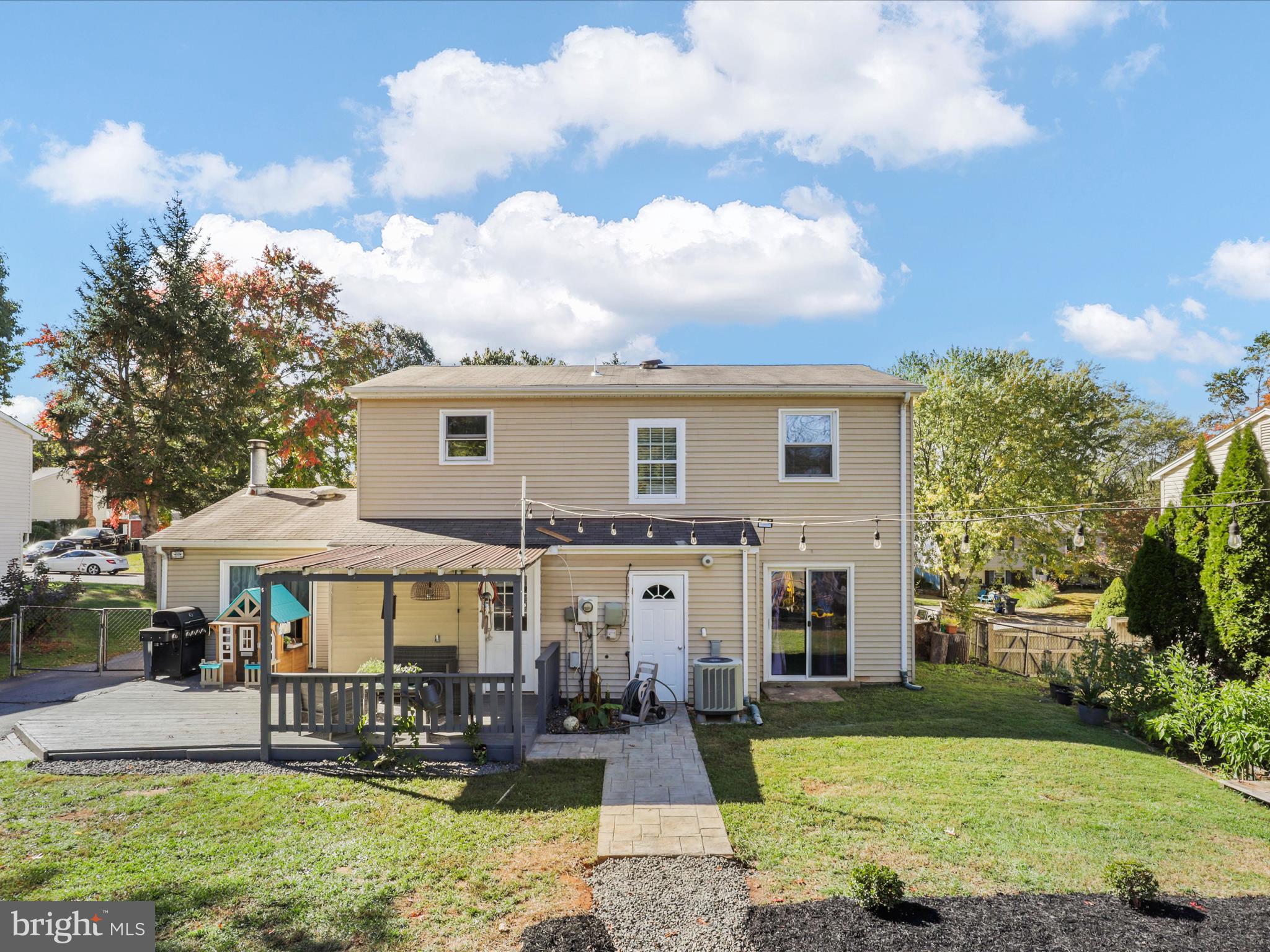 DALE CITY - Residential