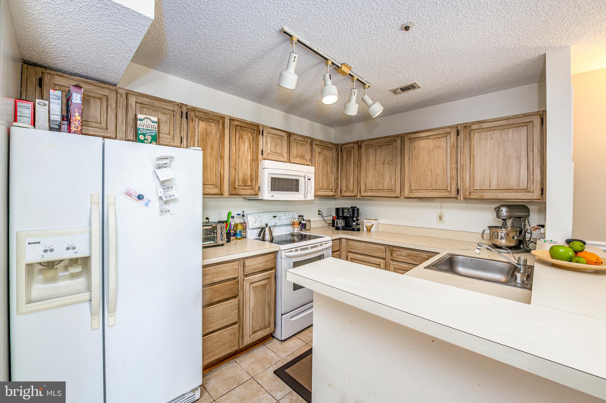 HILLWOOD - Residential