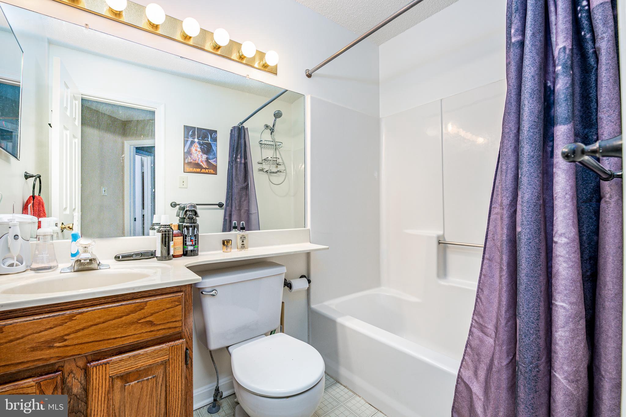 HILLWOOD - Residential