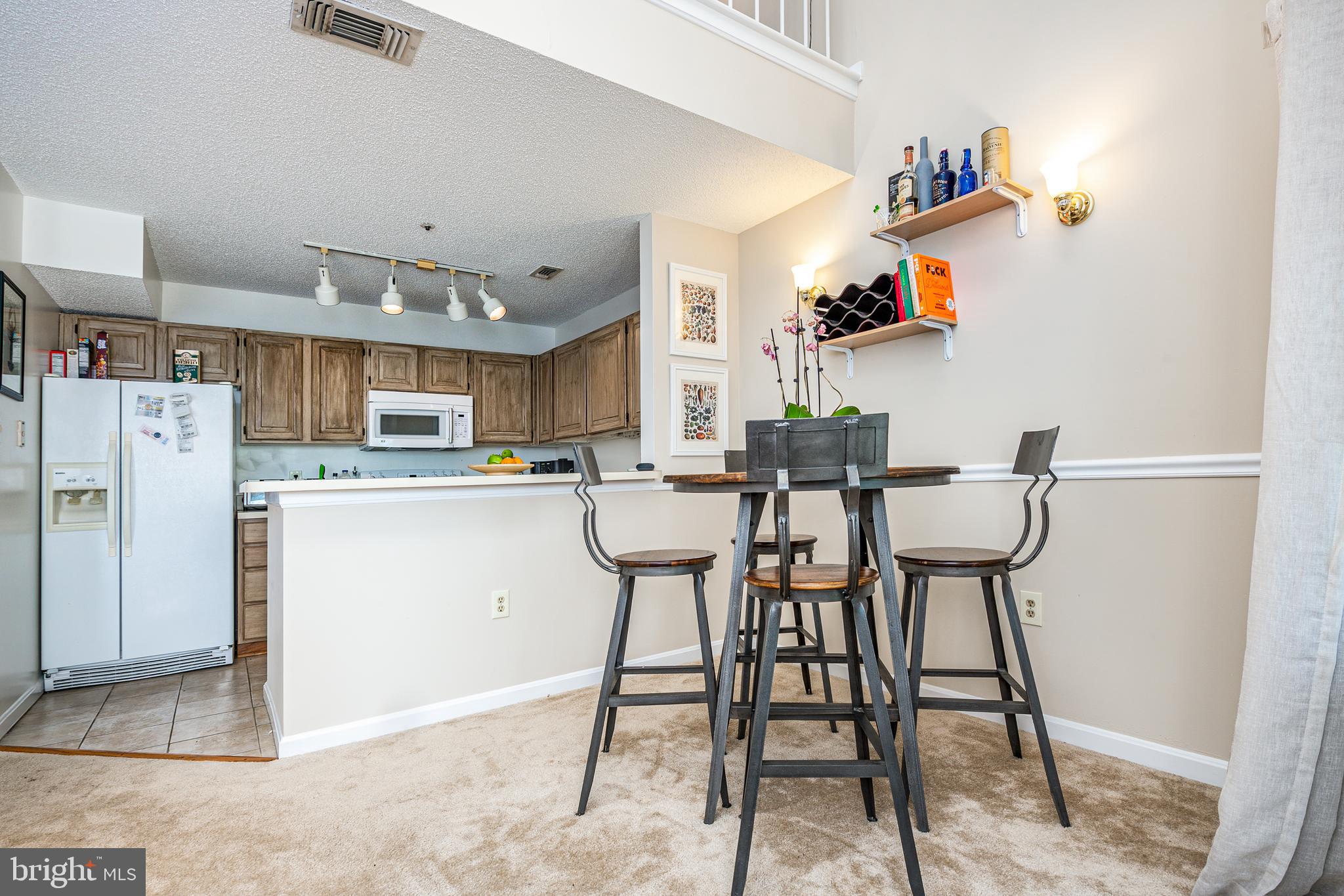 HILLWOOD - Residential